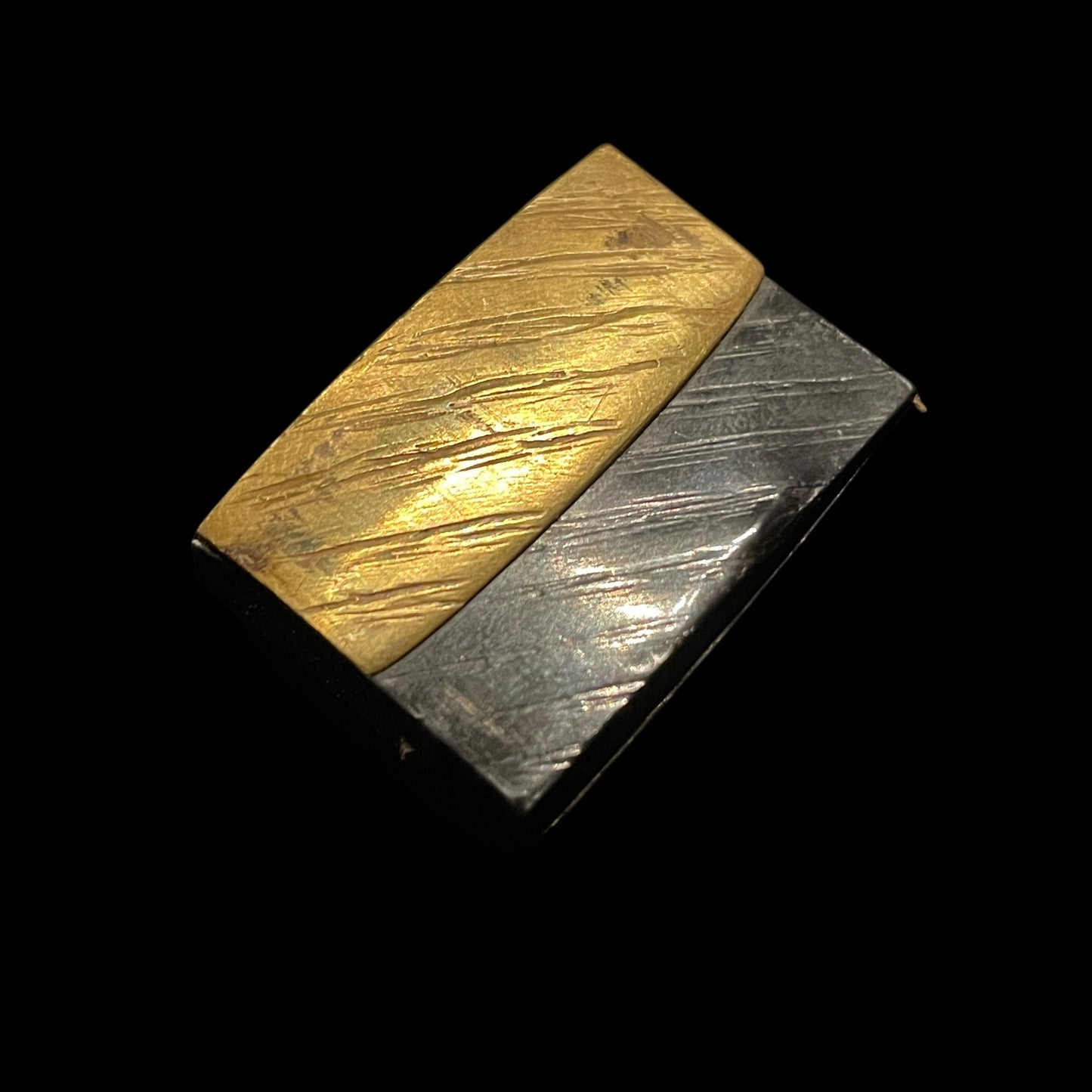 Dragon Fittings WAKIZASHI, Edo period mumei, with Shirasaya