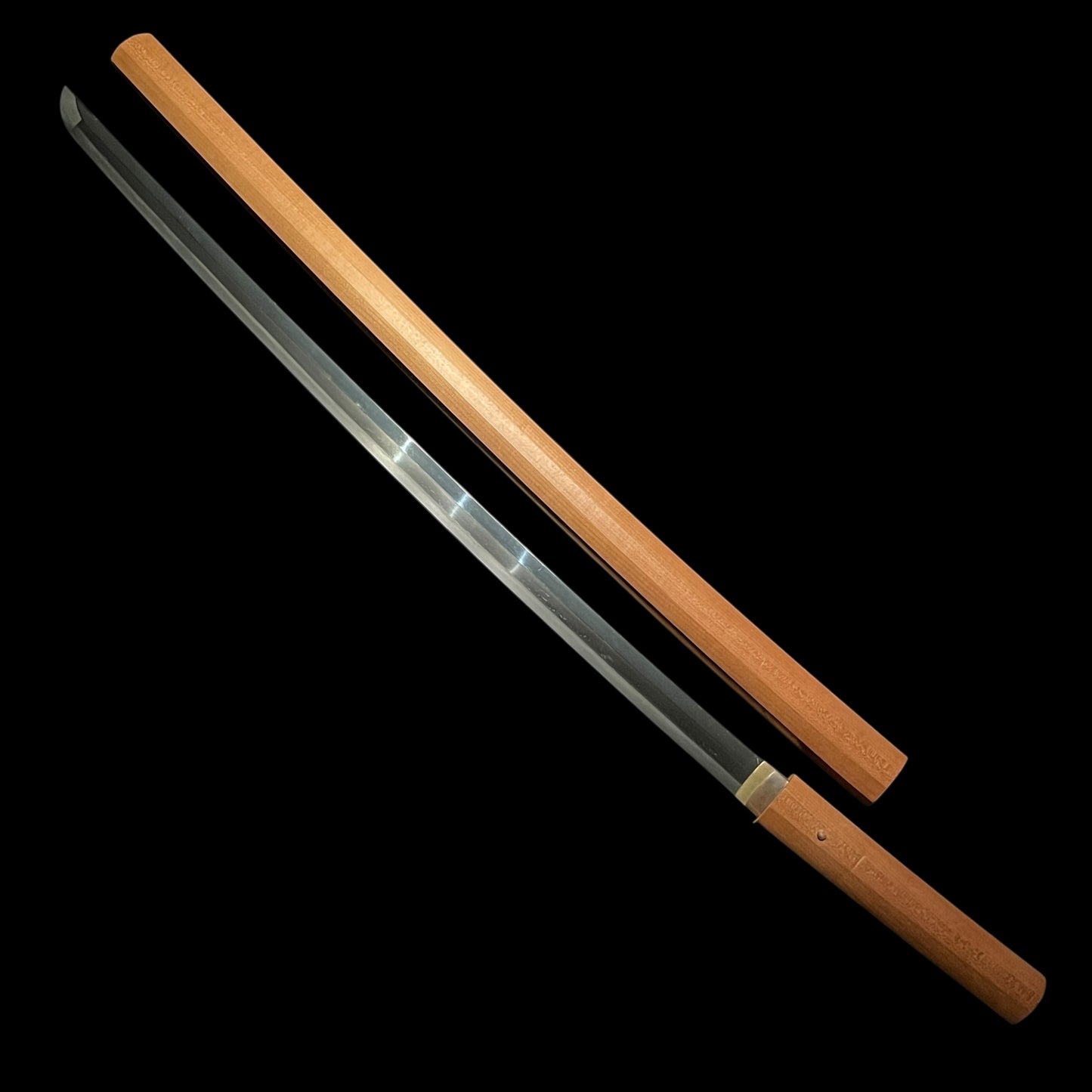 Chiyozuru 千代鶴 KATANA, Handachi Koshirae 半太刀拵, Late Nanbokucho period