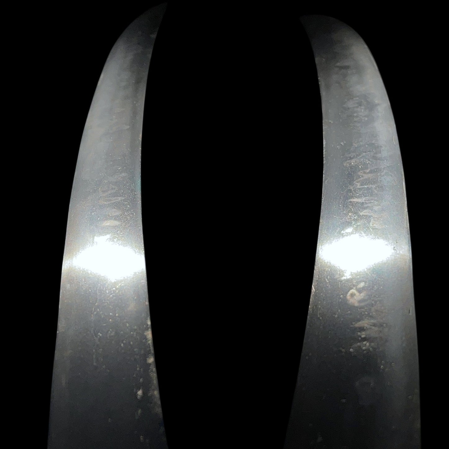 Hirazukuri 平造 WAKIZASHI, Yasushige 康重 signed, Muromachi period