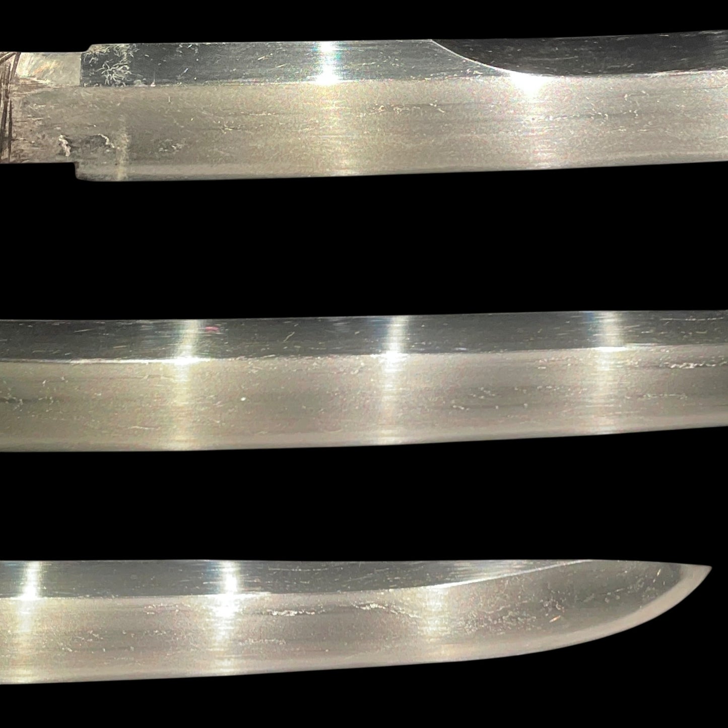 Unokubi-zukuri 鵜首造 TANTO, HORIMONO 刀身彫刻, Yasusada 安貞 signed, Edo period