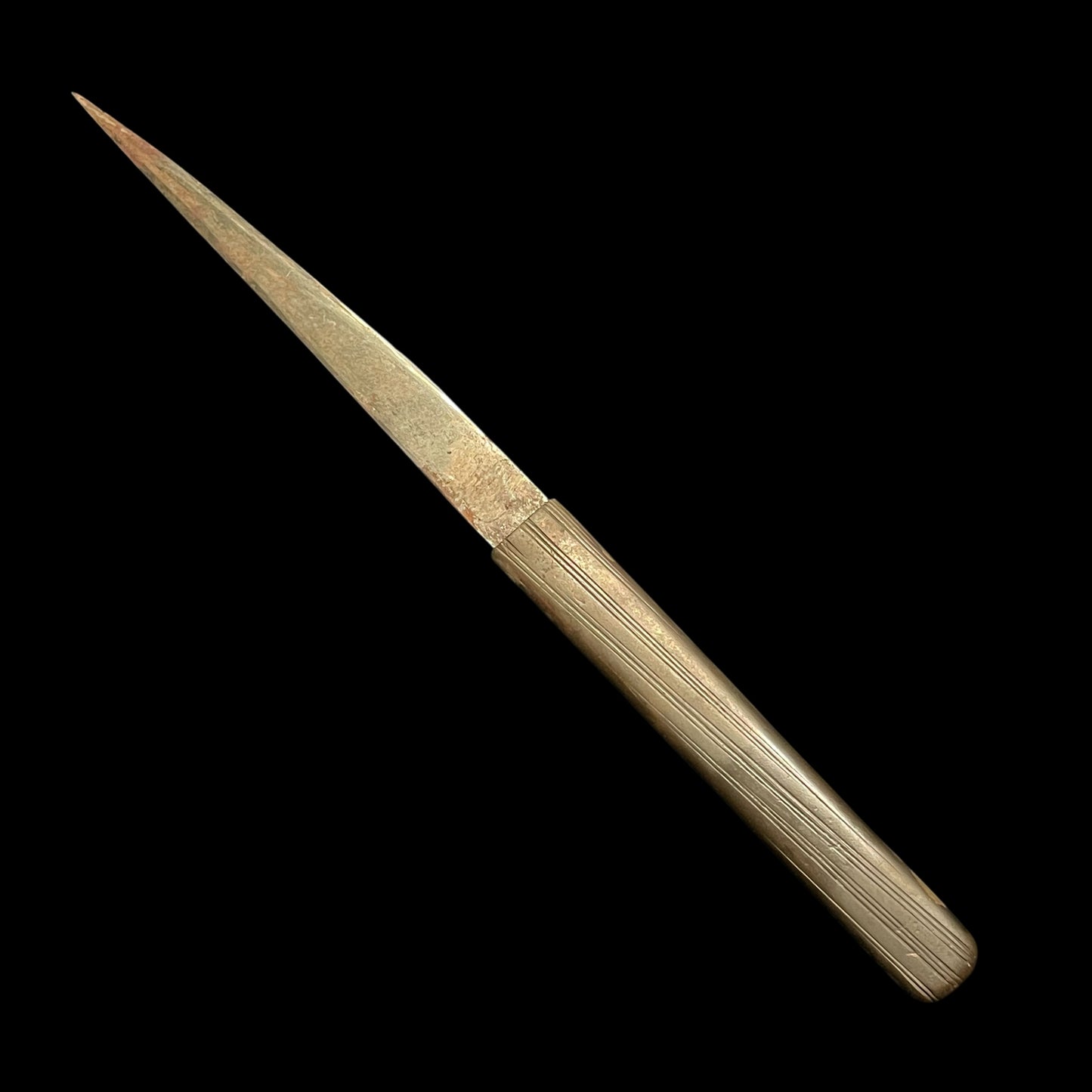 Red Sunnobi-Tanto 寸延短刀, with Kozuka, Large Kojiri, Edo period mumei