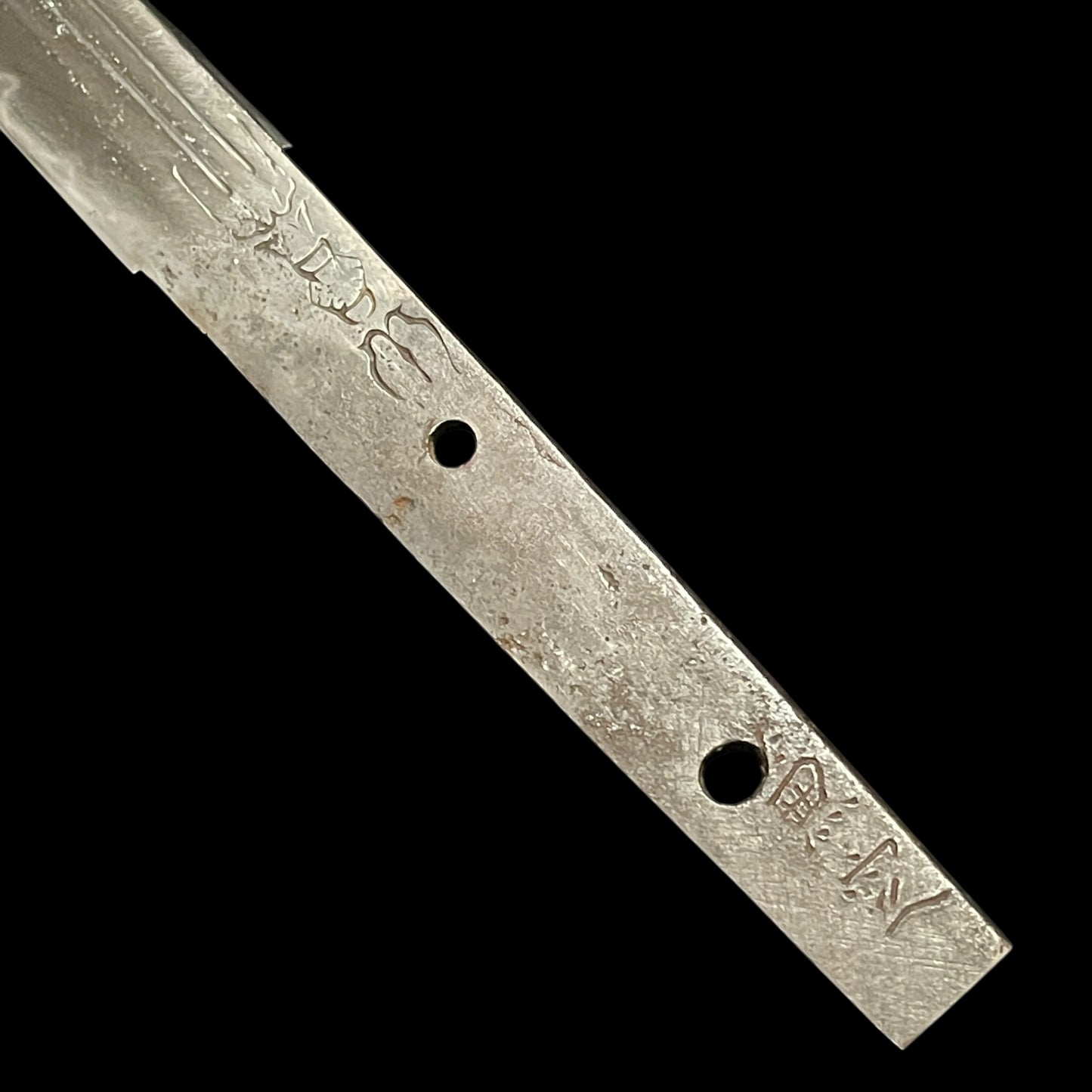 Suken Horimono 素剣彫物, Kanesada 兼定 signed TANTO, Muromachi period