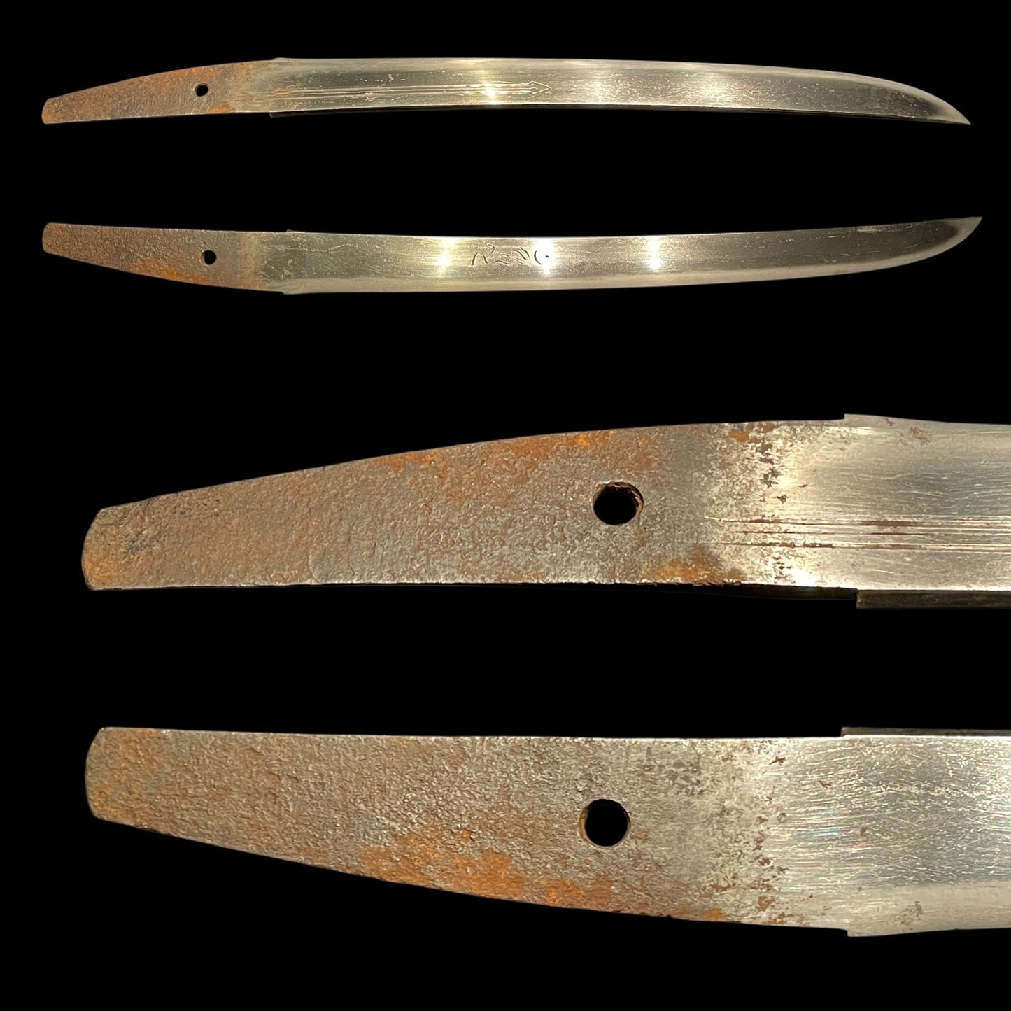 HORIMONO 彫物, Suken Bonji 素剣 梵字 TANTO, Nobukiyo 信清 signed, Muromachi period