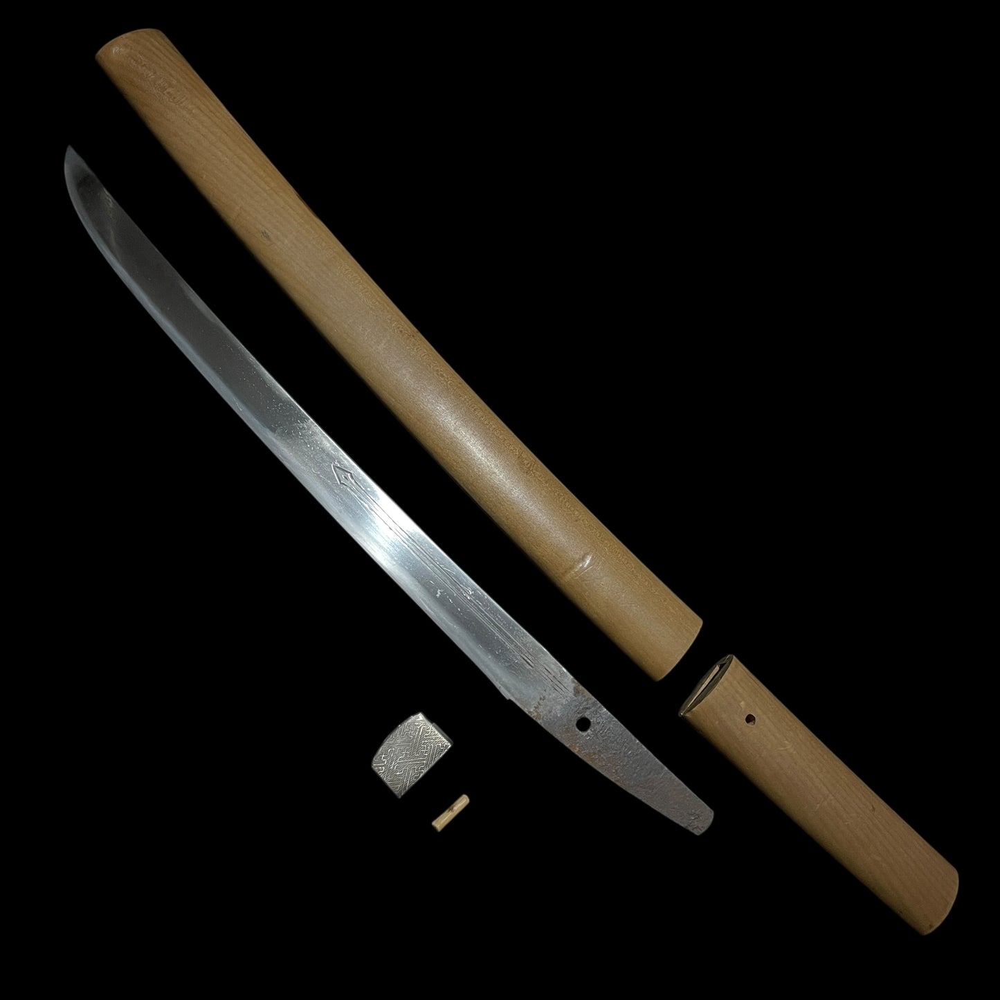 HORIMONO 彫物, Suken Bonji 素剣 梵字 TANTO, Nobukiyo 信清 signed, Muromachi period