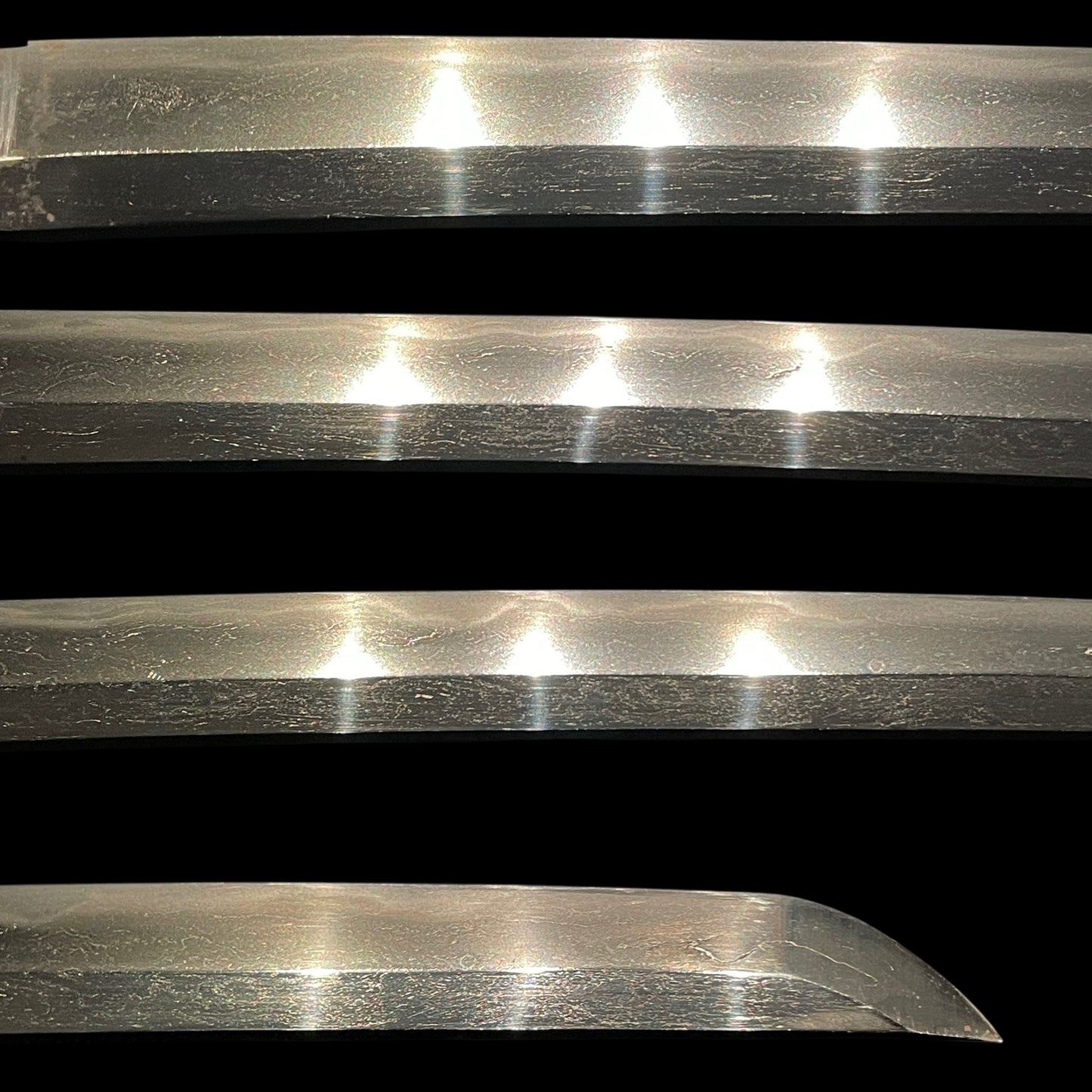 KIKUMON 菊紋, Iganokami Kinmichi 伊賀守金道 signed Wakizashi, Early Edo period