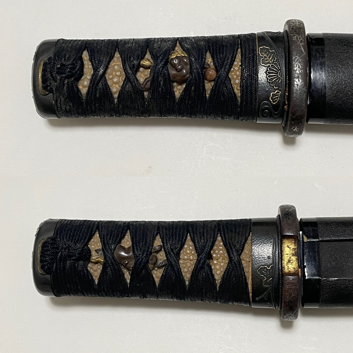 Horse Menuki Black TANTO, Hirazukuri Blade, Edo period mumei