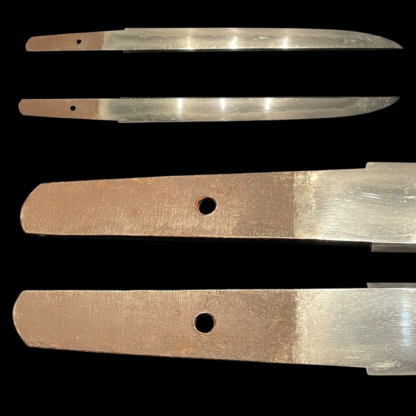 Ajiro 網代 Golden Fuchikashira TANTO, wit Kozuka, Boar Menuki, Edo period mumei