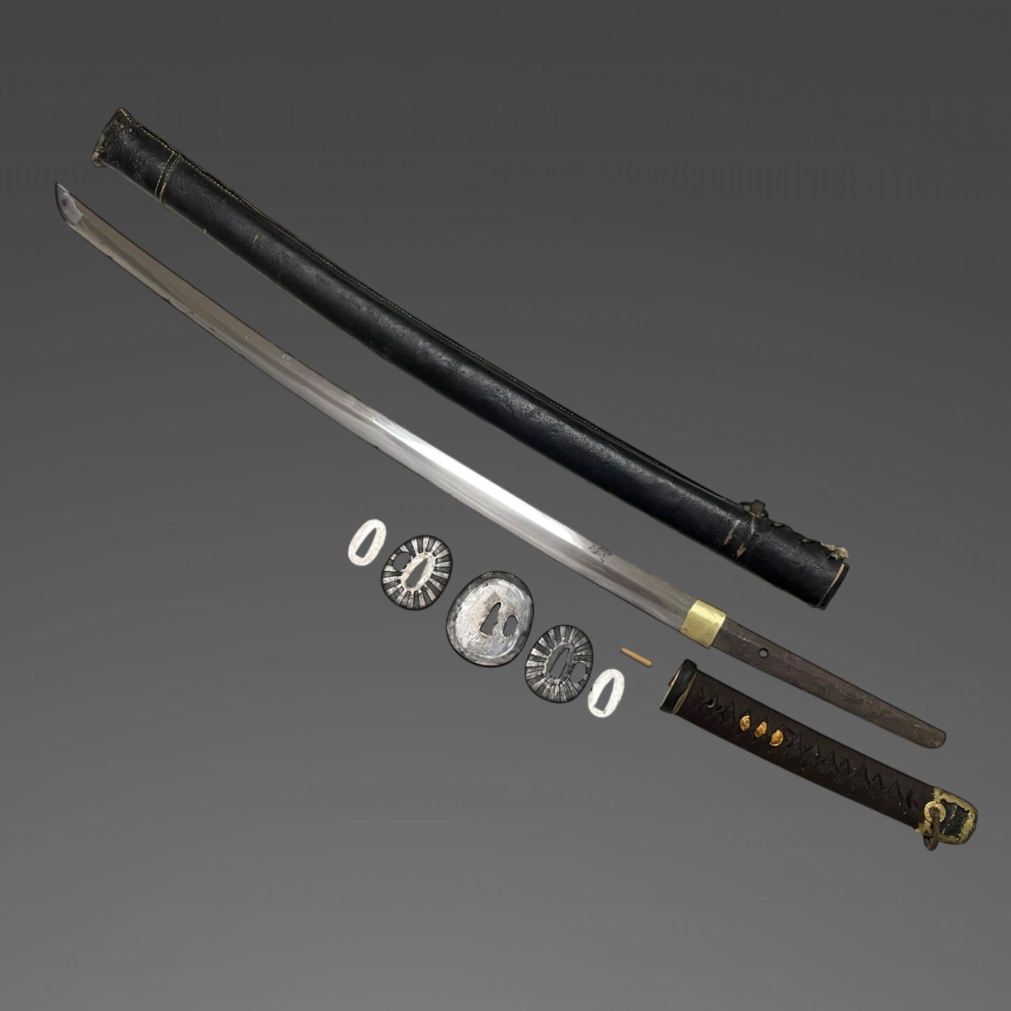 Navy GUNTO, Noguchi Mitsunaga 野口光長 signed, WW2 Original, Japanese Officer Sword