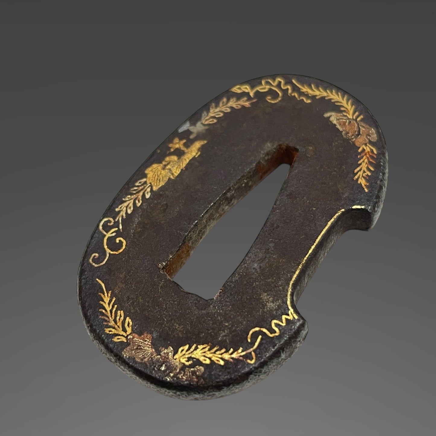 Thick TANTO, Shishi Menuki 獅子目貫, Gold inlay Tsuba, Edo period mumei