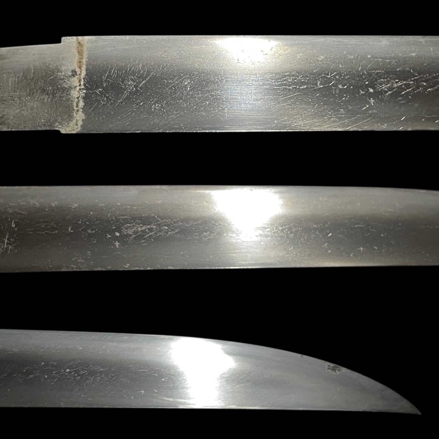 Thick TANTO, Shishi Menuki 獅子目貫, Gold inlay Tsuba, Edo period mumei