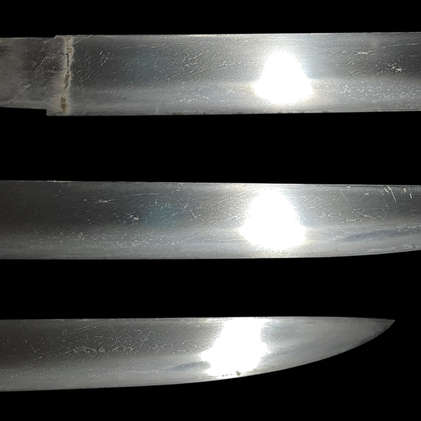 Thick TANTO, Shishi Menuki 獅子目貫, Gold inlay Tsuba, Edo period mumei