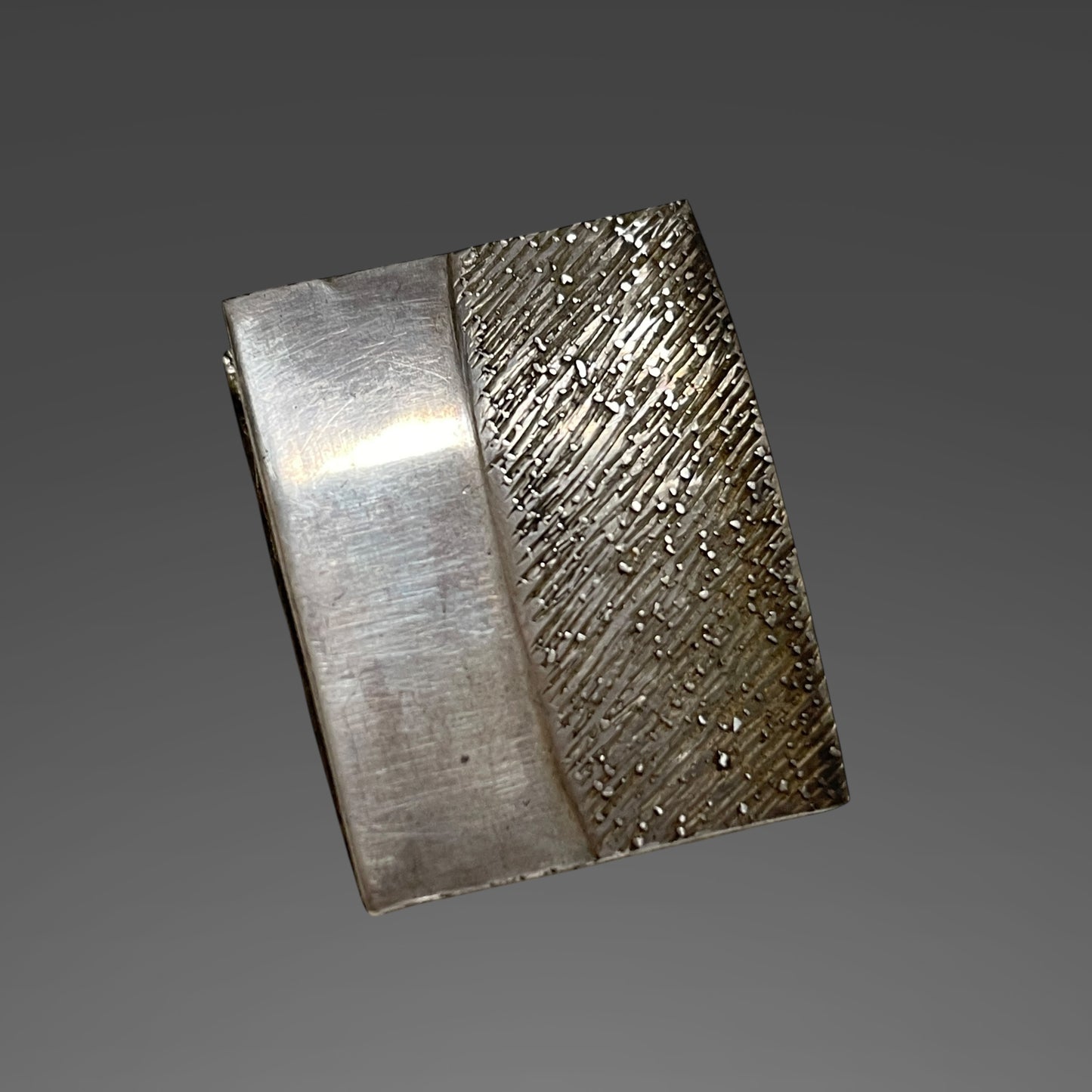 Naginata-Naoshi Zukuri 薙刀直造 Wakizashi, Miharaju Masaie 三原住正家 signed, Edo period