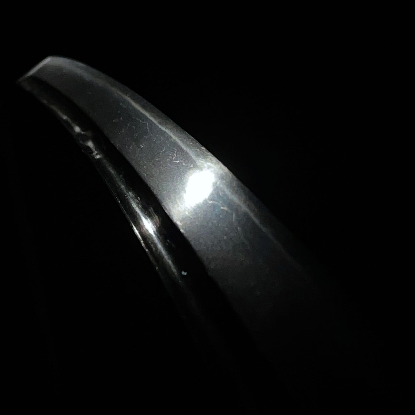 Mihara 三原 Wakizashi, Luxuriously decorated Habaki, Muromachi period