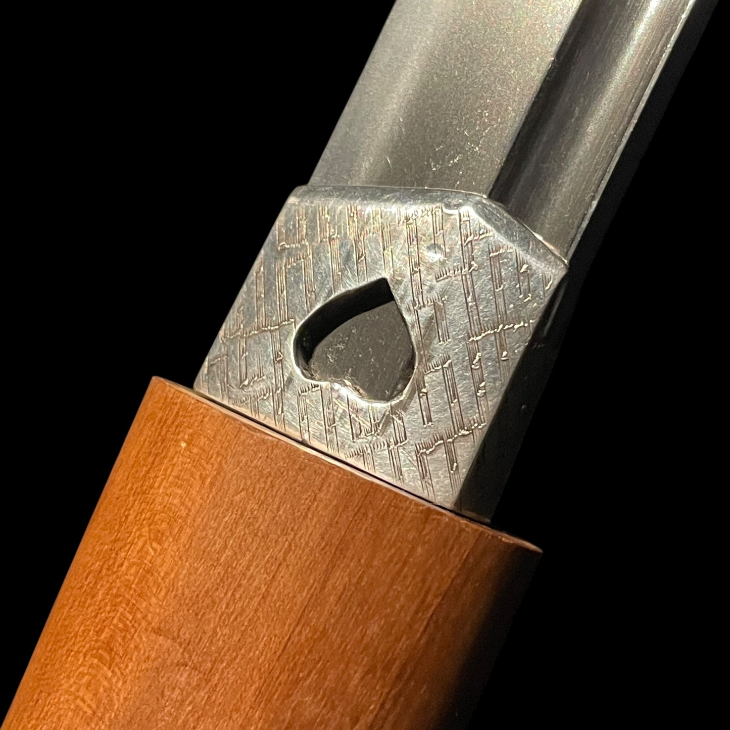 Mihara 三原 Wakizashi, Luxuriously decorated Habaki, Muromachi period