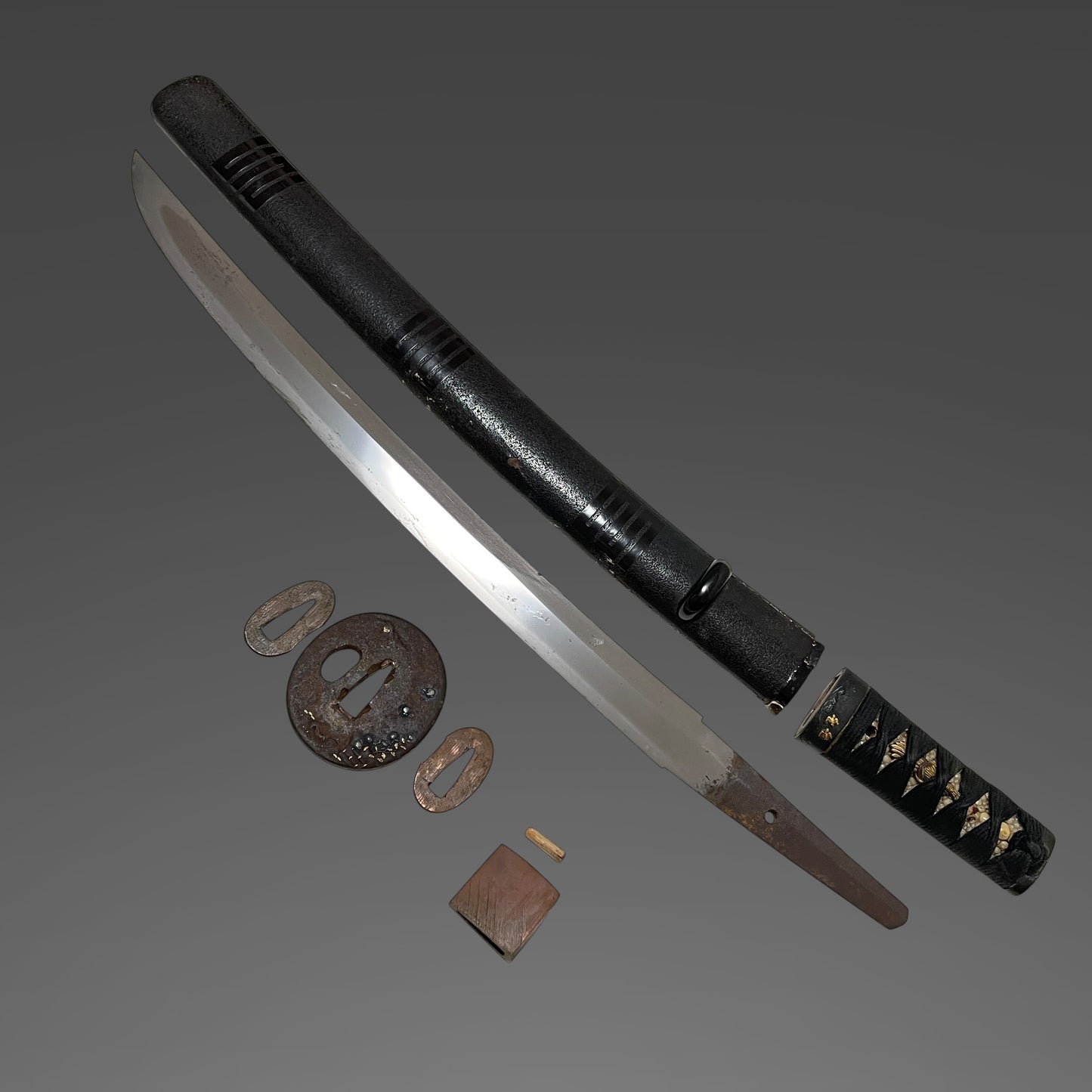 Shobuzukuri Wakizashi 菖蒲造脇差, High-Grade Tsukamae Edo period mumei