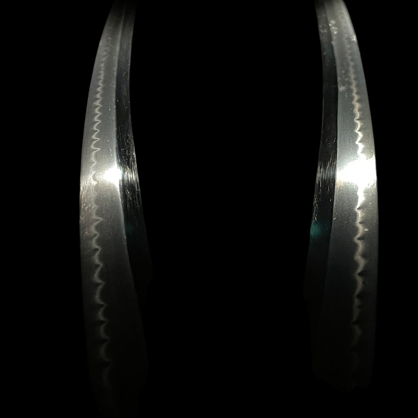 NAVY GUNTO 海軍刀, Sekiju Okada Kaneyoshi 関住岡田兼義 signed, Rising sun Seppa