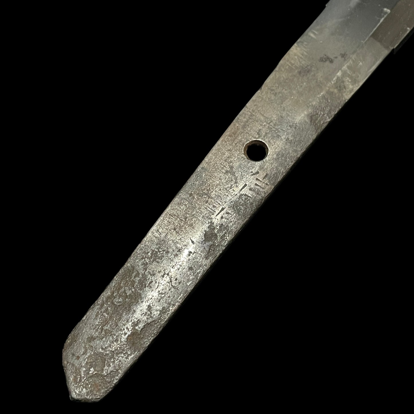 Nobukuni 信国 signed Wakizashi, Beautiful Fuchi, Muromachi period