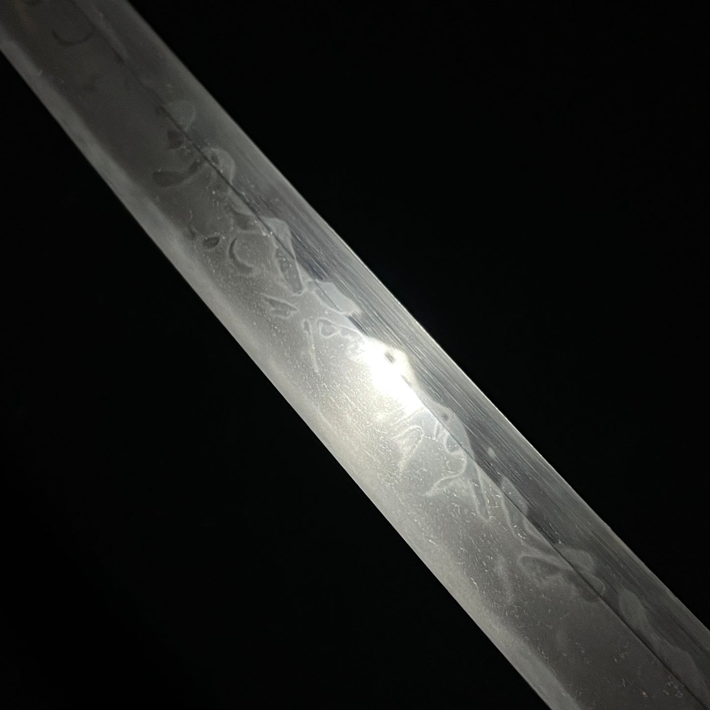 HITATSURA 皆焼 Wakizashi,  Soshuju Hirotsugu 相州住広次 signed, Muromachi period