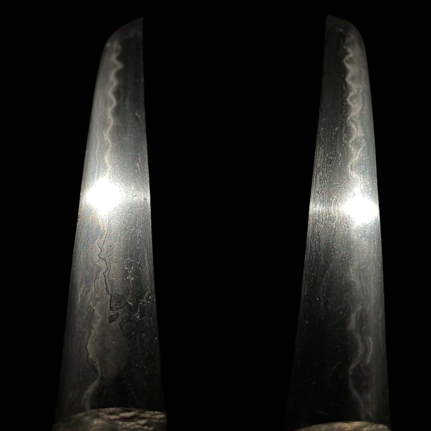 Oohadamono 大肌物 Aikuchi TANTO, Iron Fittings, Edo period mumei