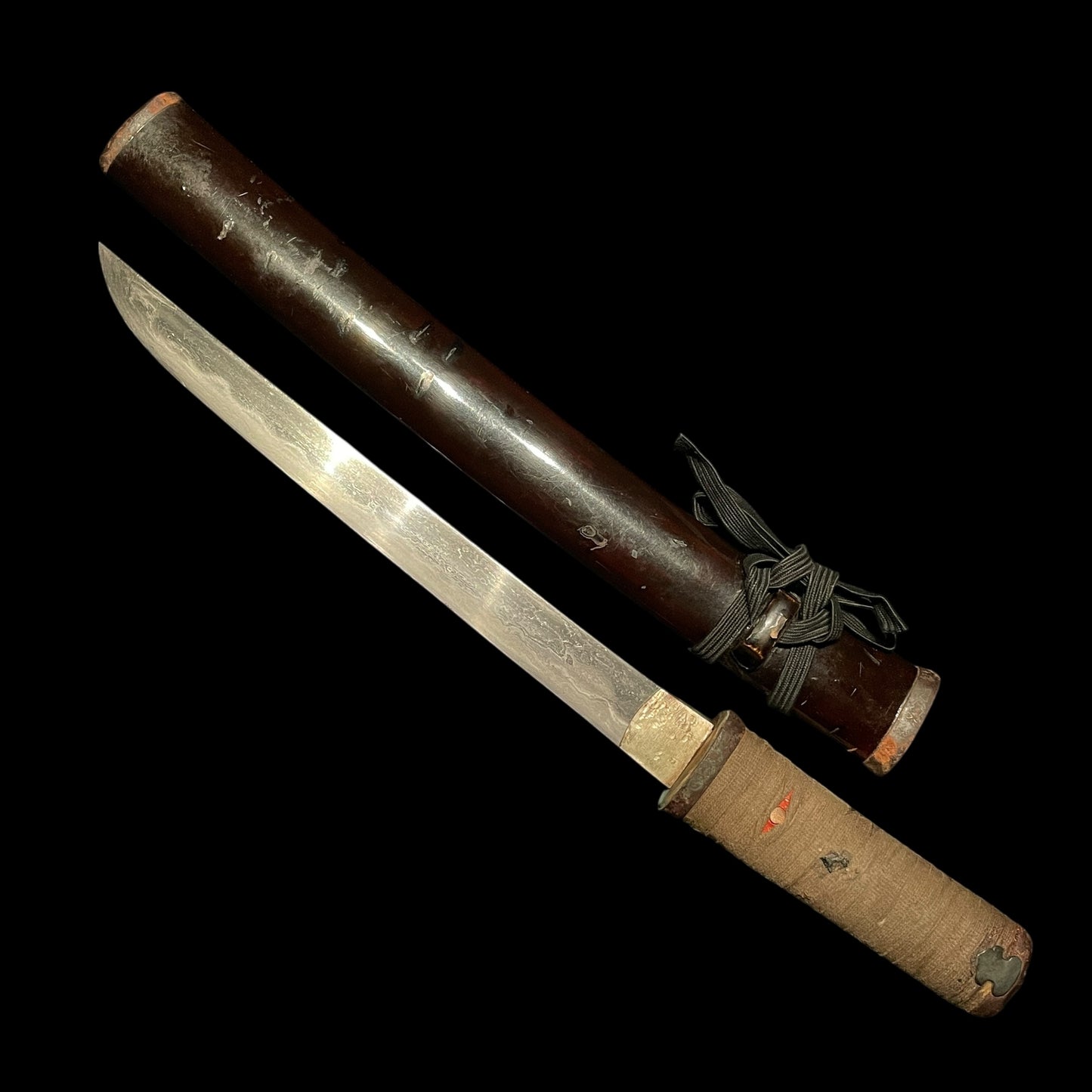 Oohadamono 大肌物 Aikuchi TANTO, Iron Fittings, Edo period mumei