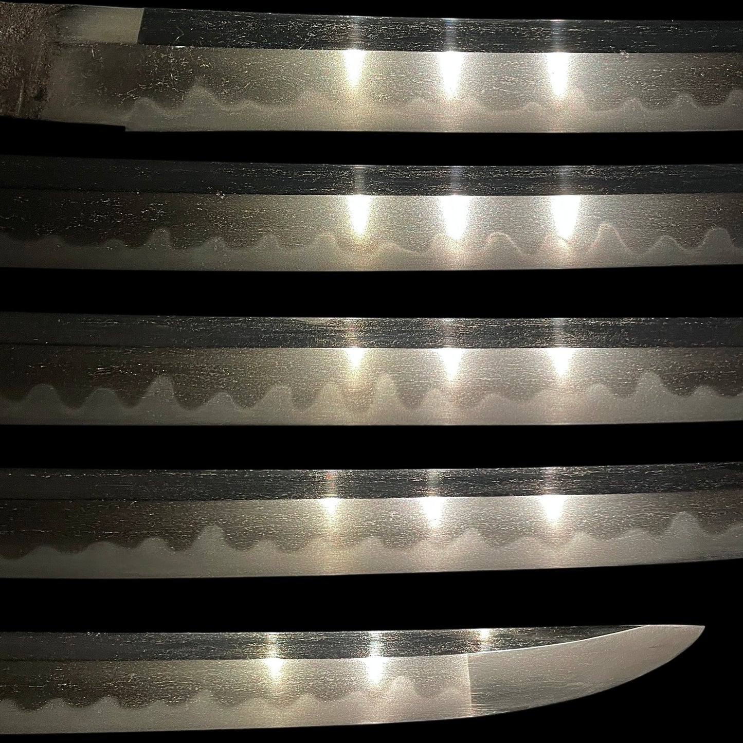 Ookissaki Wakizashi, Ujifusa 氏房 signed, Late Muromachi period