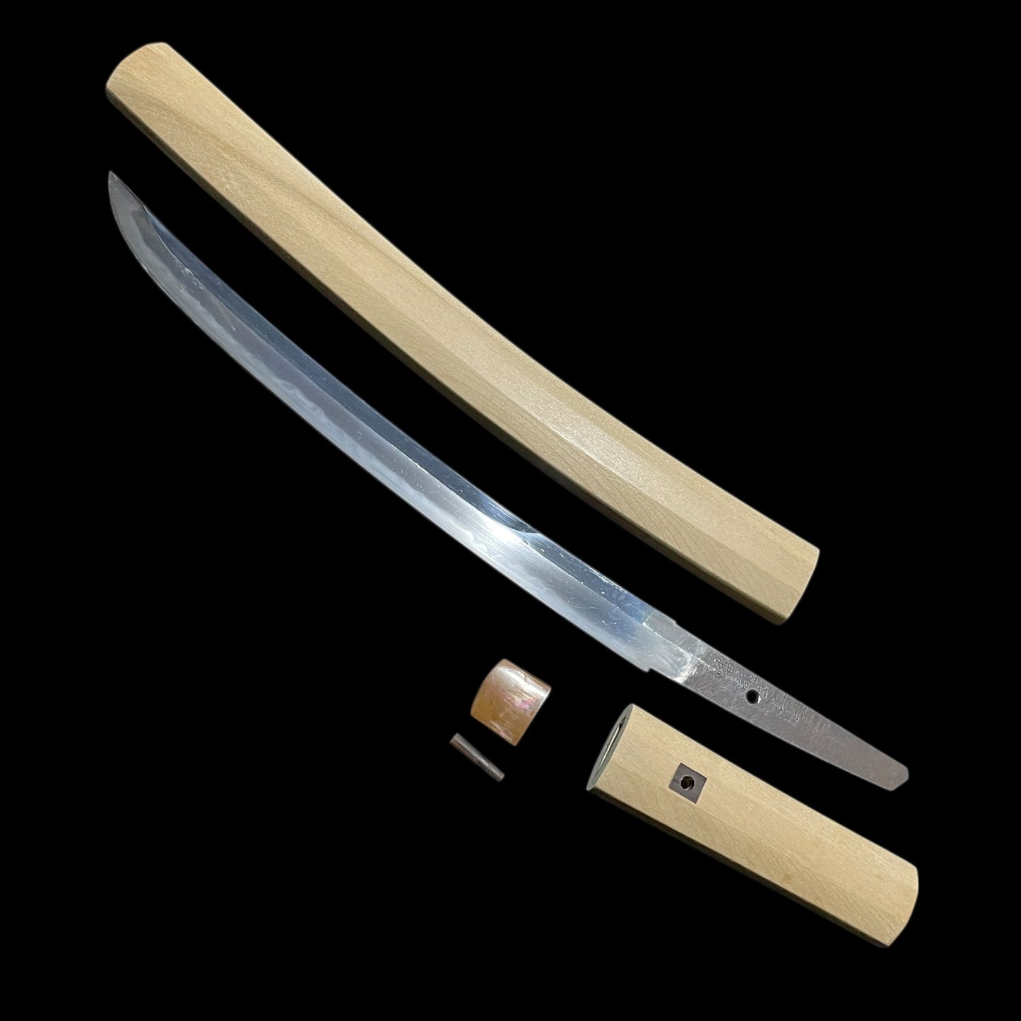Banryushi Nagahiro February 1833 蟠龍子長弘 天保年二月日 signed Unokubi Wakizashi