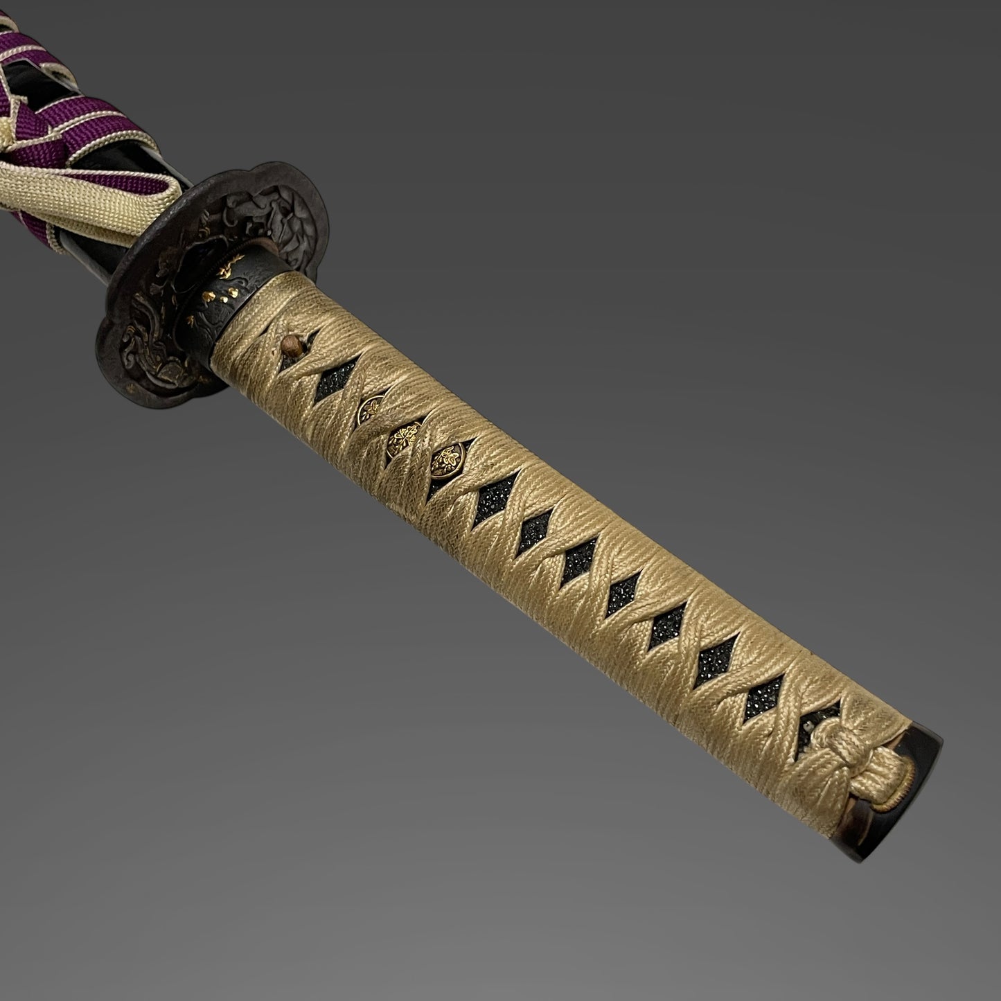 Kanbun Shinto KATANA, 森川永光 Morikawa Nagamitsu signed Fuchi, Wide and Thick Blade