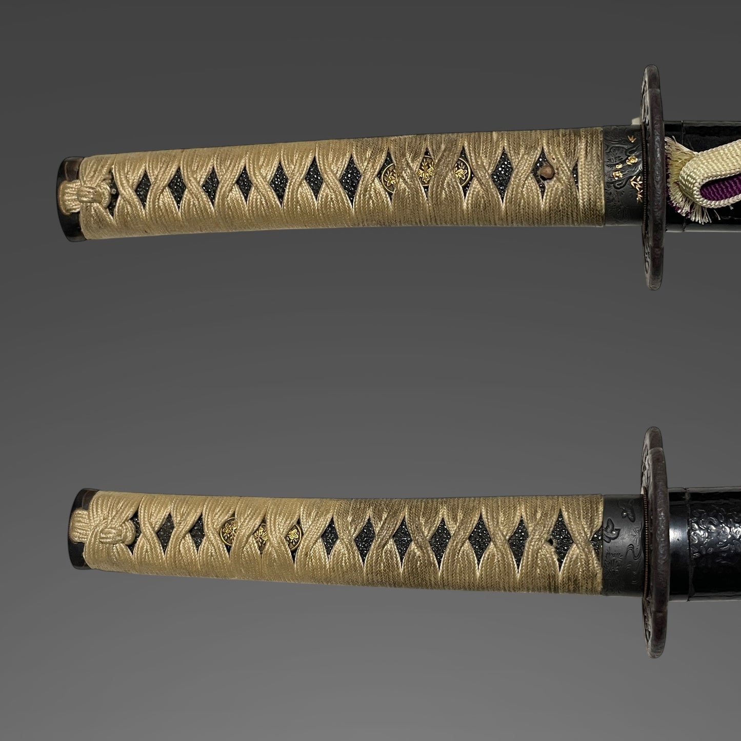 Kanbun Shinto KATANA, 森川永光 Morikawa Nagamitsu signed Fuchi, Wide and Thick Blade