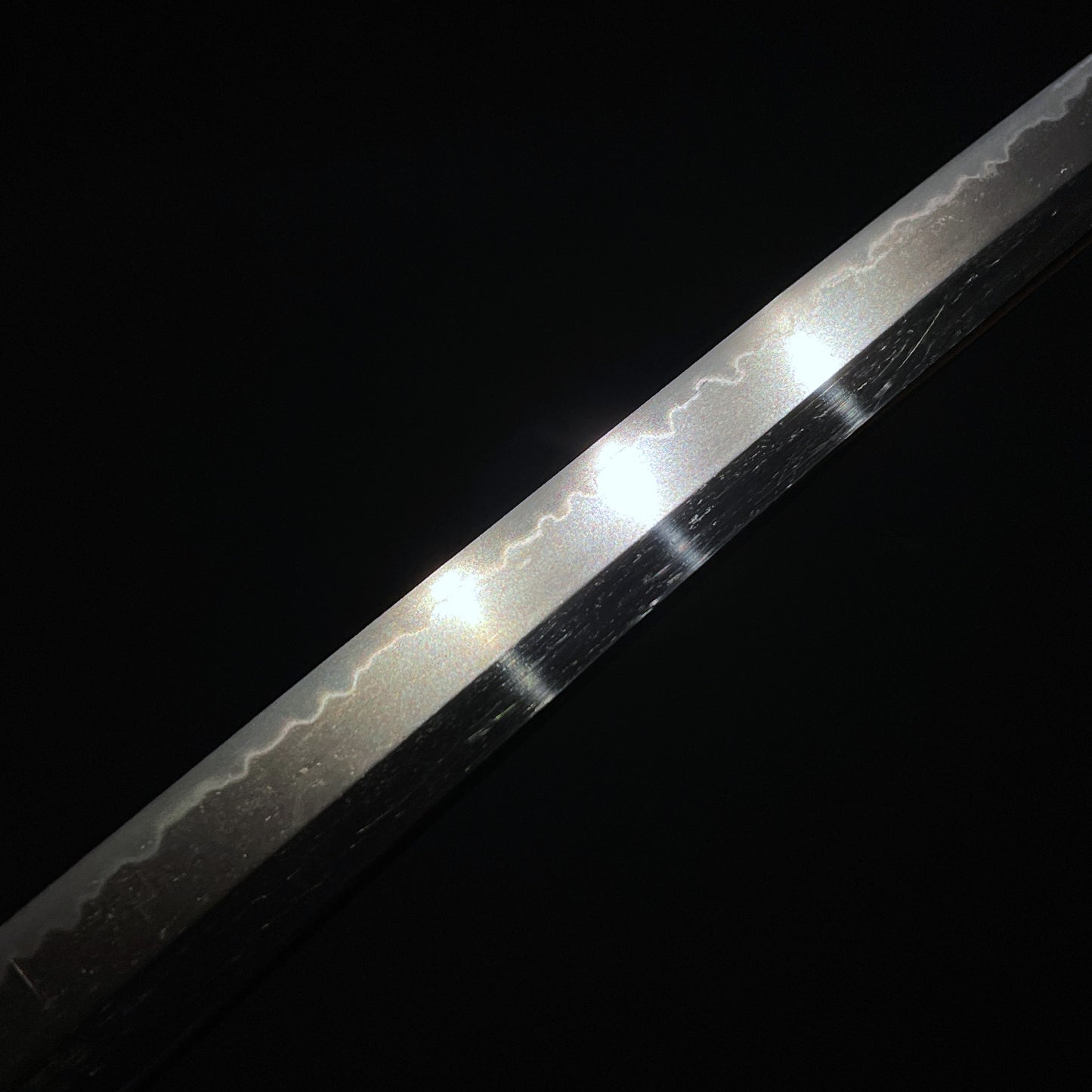 Sanbonsugi-Hamon 三本杉刃文 Long Wakizashi, Edo period mumei
