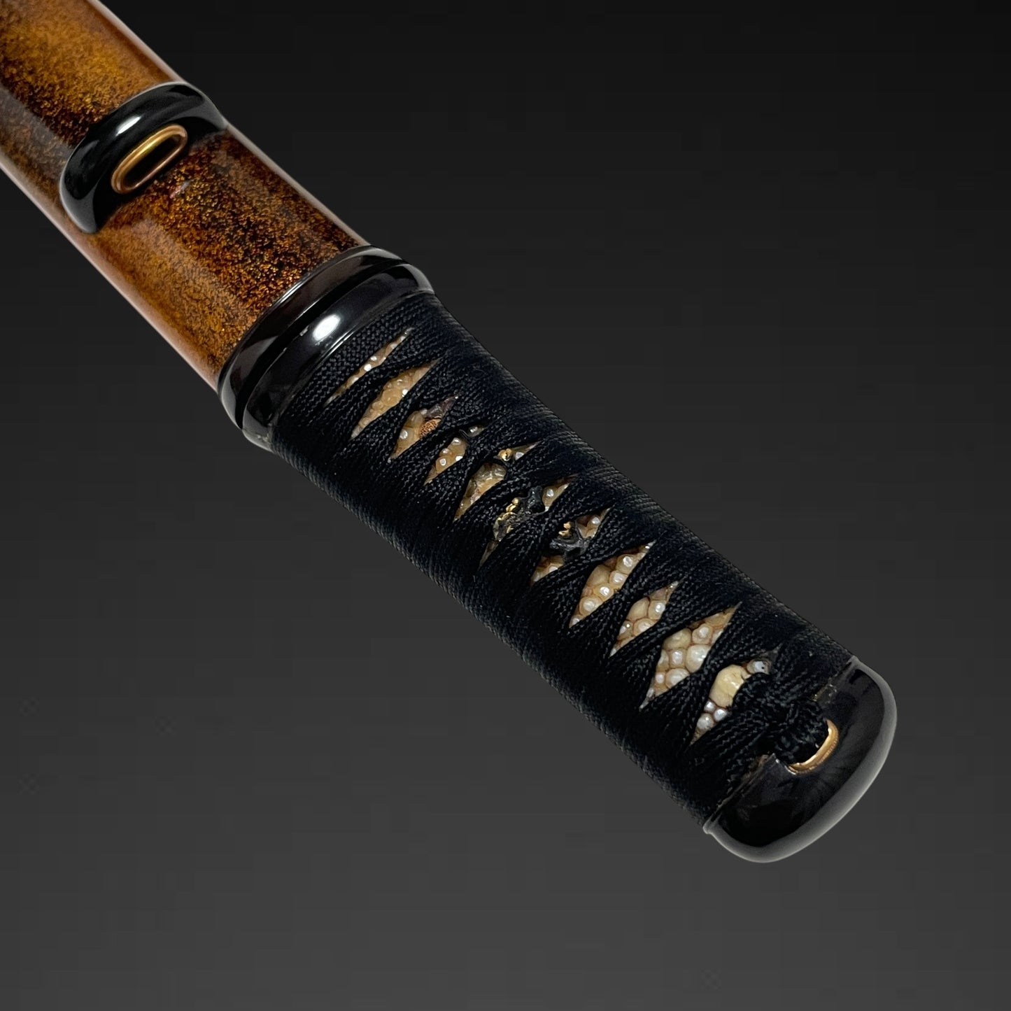 Bishuosafune Harumitsu August 1557 signed, Aikuchi TANTO, Late Muromachi period