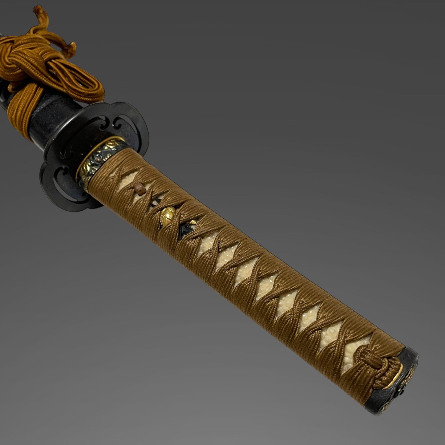 Suzuki Kaganokami Sada August 1692 signed KATANA, Inrokizamisaya 印籠刻鞘, Edo period