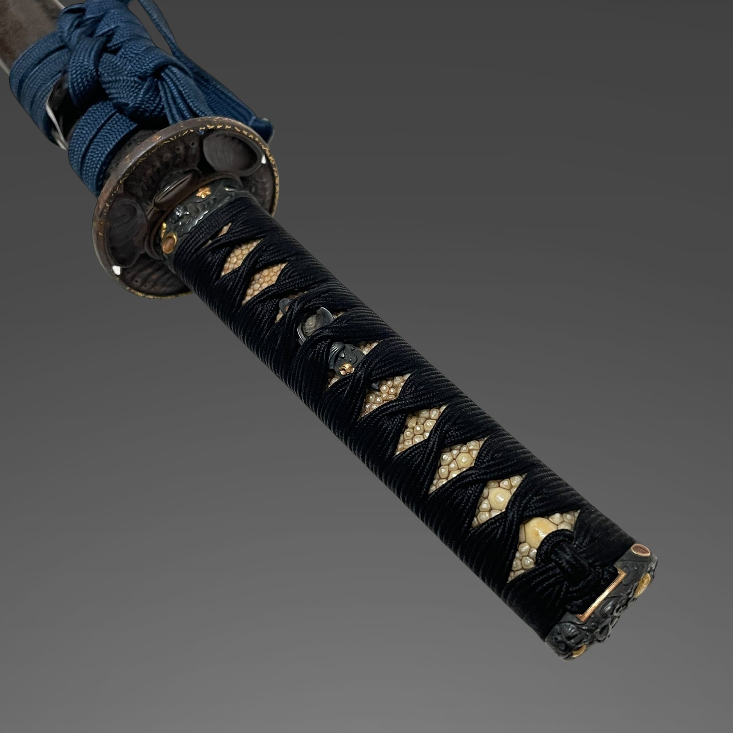 Fish and shellfish Fittings Wakizashi, Jumyo 壽命 signed, Edo period, NBTHK Certificate