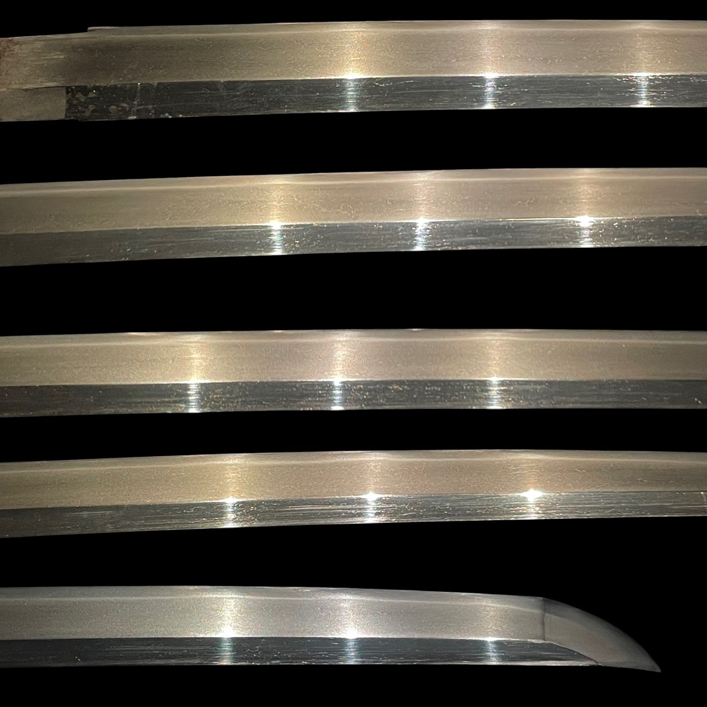 TOKUBETSU-HOZON KATANA, Hamabe Minryushi Toshizane 濱部眠龍子壽實 February 1826 signed,
