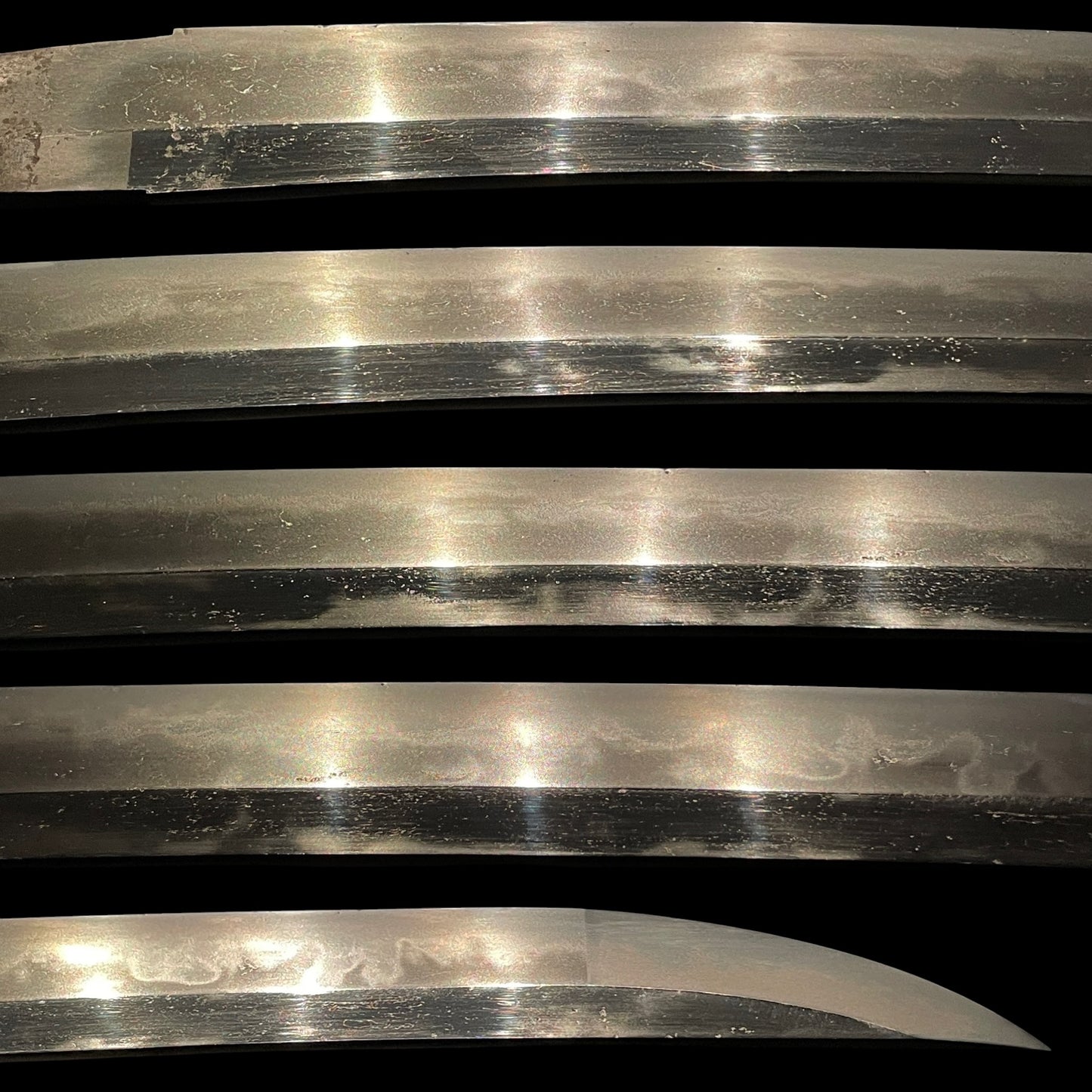 Ookissaki 大切先, Hitatsura 皆焼, Sue-Soshu 末相州 Wakizashi, Very wide blade, Muromachi period