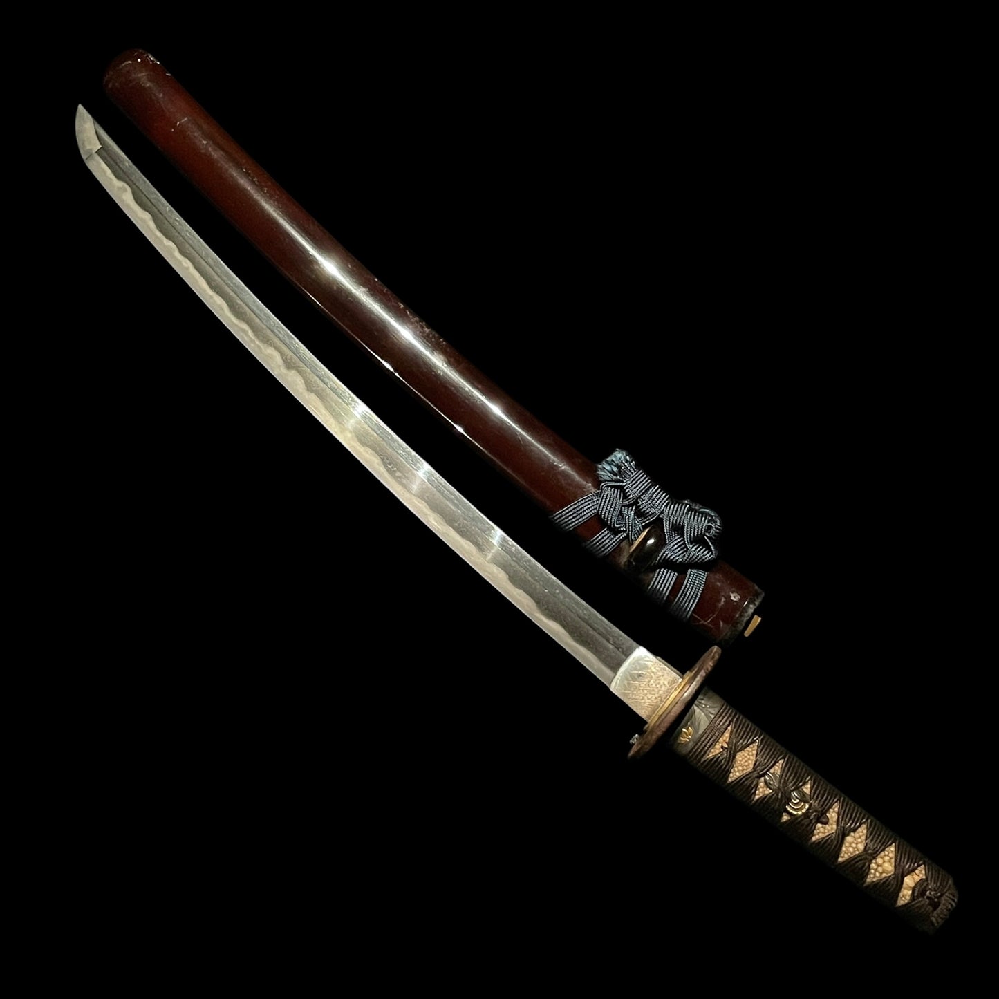 Nobukuni 信國 signed Wakizashi, with Kanteikofuda 鑑定小札, Muromachi period