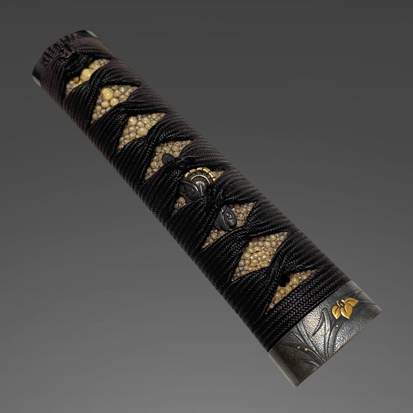 Nobukuni 信國 signed Wakizashi, with Kanteikofuda 鑑定小札, Muromachi period