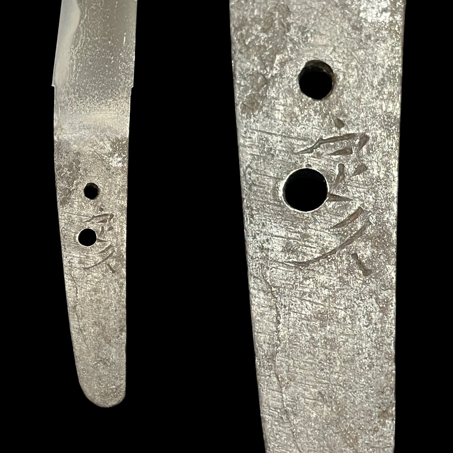 Hadamono 肌物 Tanto, 定久 Sadahisa, KOTO Late Muromachi period, NBTHK Certificate