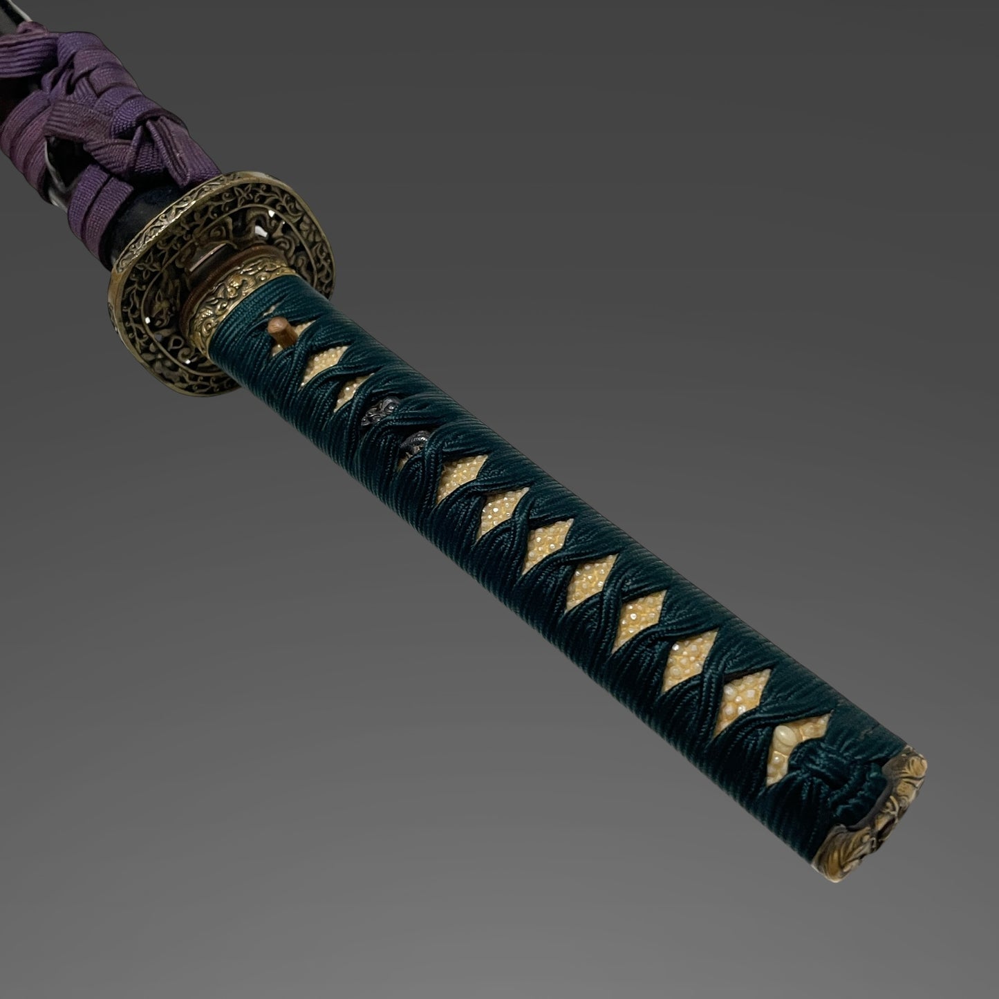 Brass Dragon Fittings KATANA, Bingokokuju Masanori 備後國住正則 signed, Early Edo period