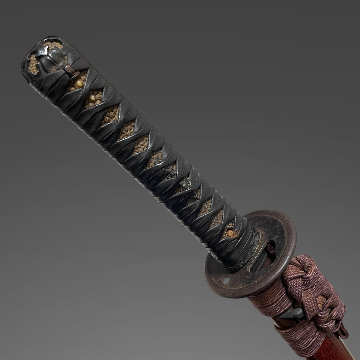 Dragon Fittings Long Wakizashi, Fujiwara Noriyuki 藤原則行 signed, Edo period