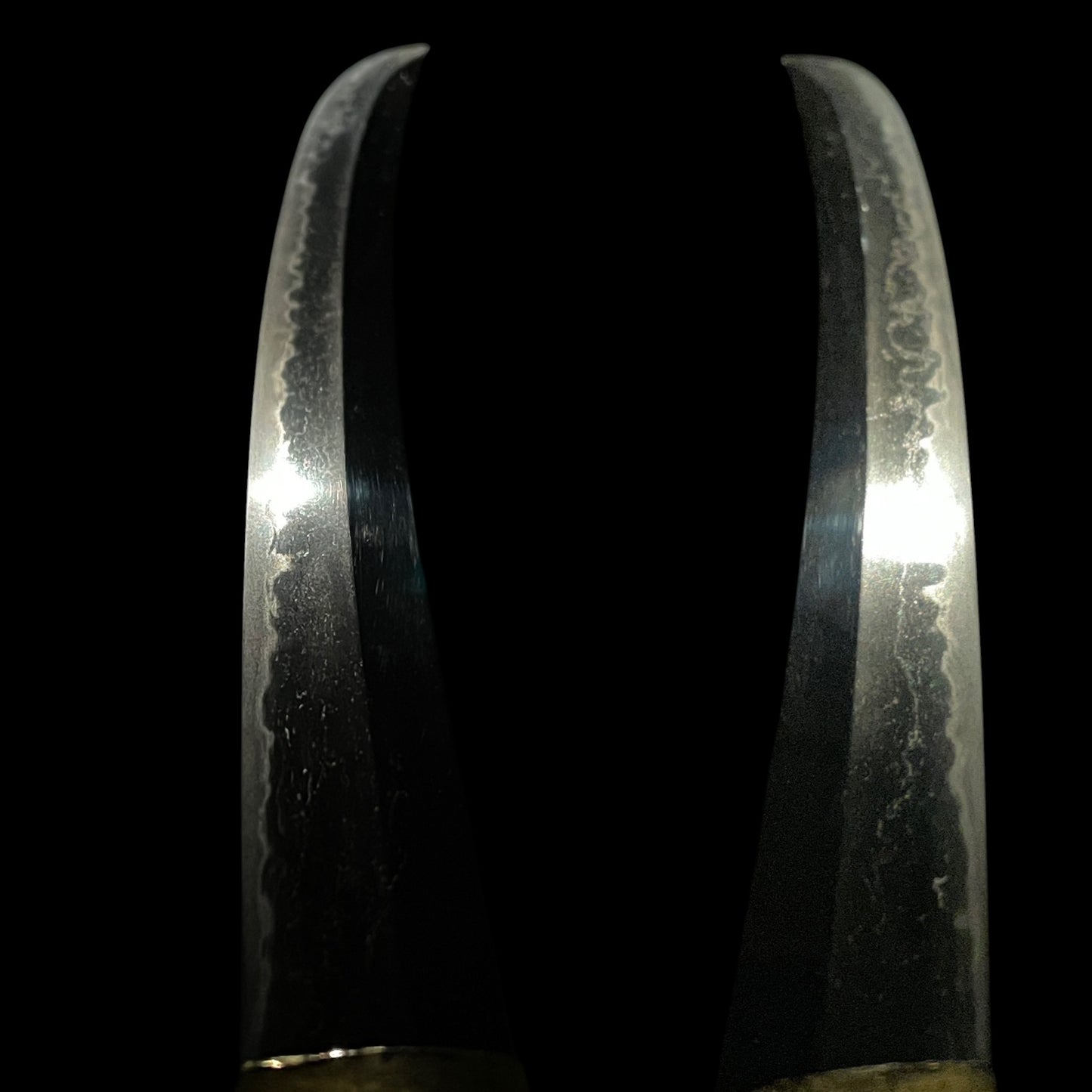 Naginata Naoshi Style, Kaneuji 兼氏 signed, Shobuzukuri Wakizashi, Muromachi period