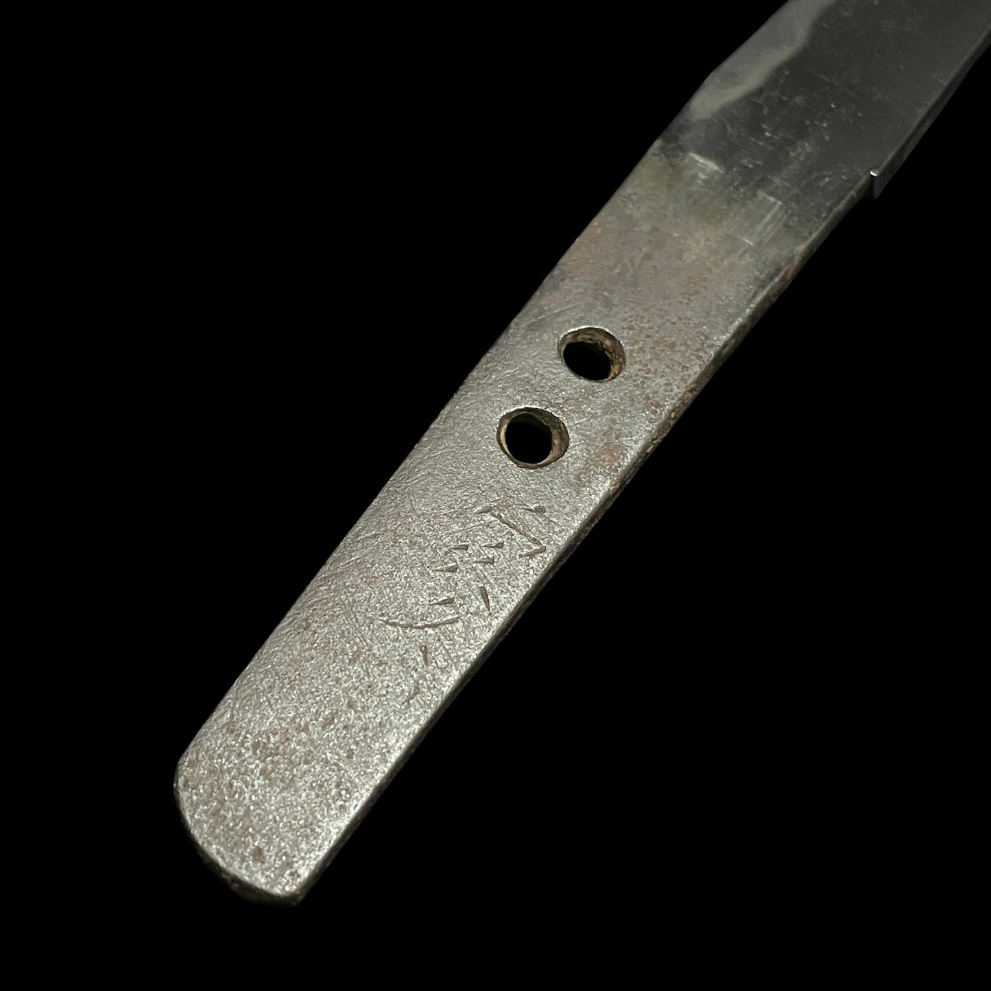 Yoroidoshi 鎧通 Thick TANTO, Iehisa 家久 signed, Mino School, Muromachi period