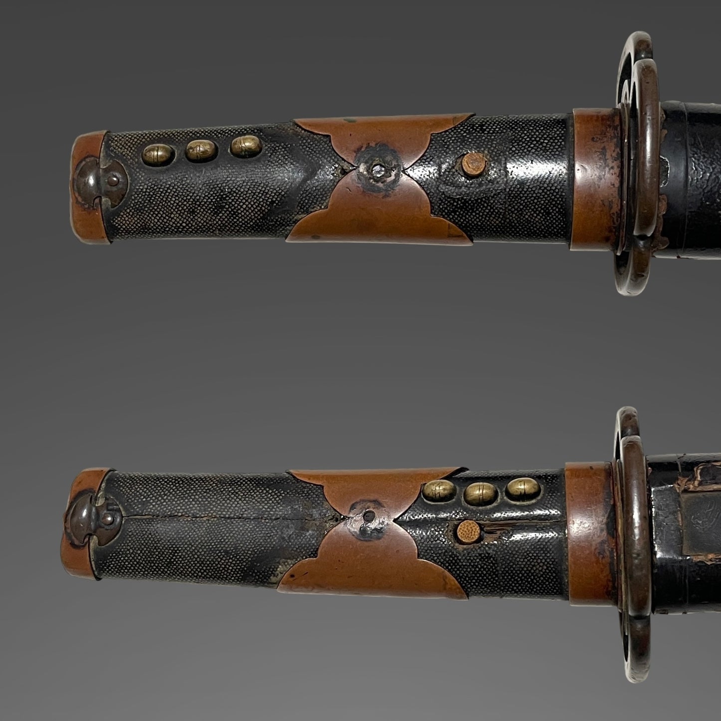 Karakizuka 唐木柄 Straight Wakizashi, Yamagane Tsuba 山銅鍔, Edo period mumei
