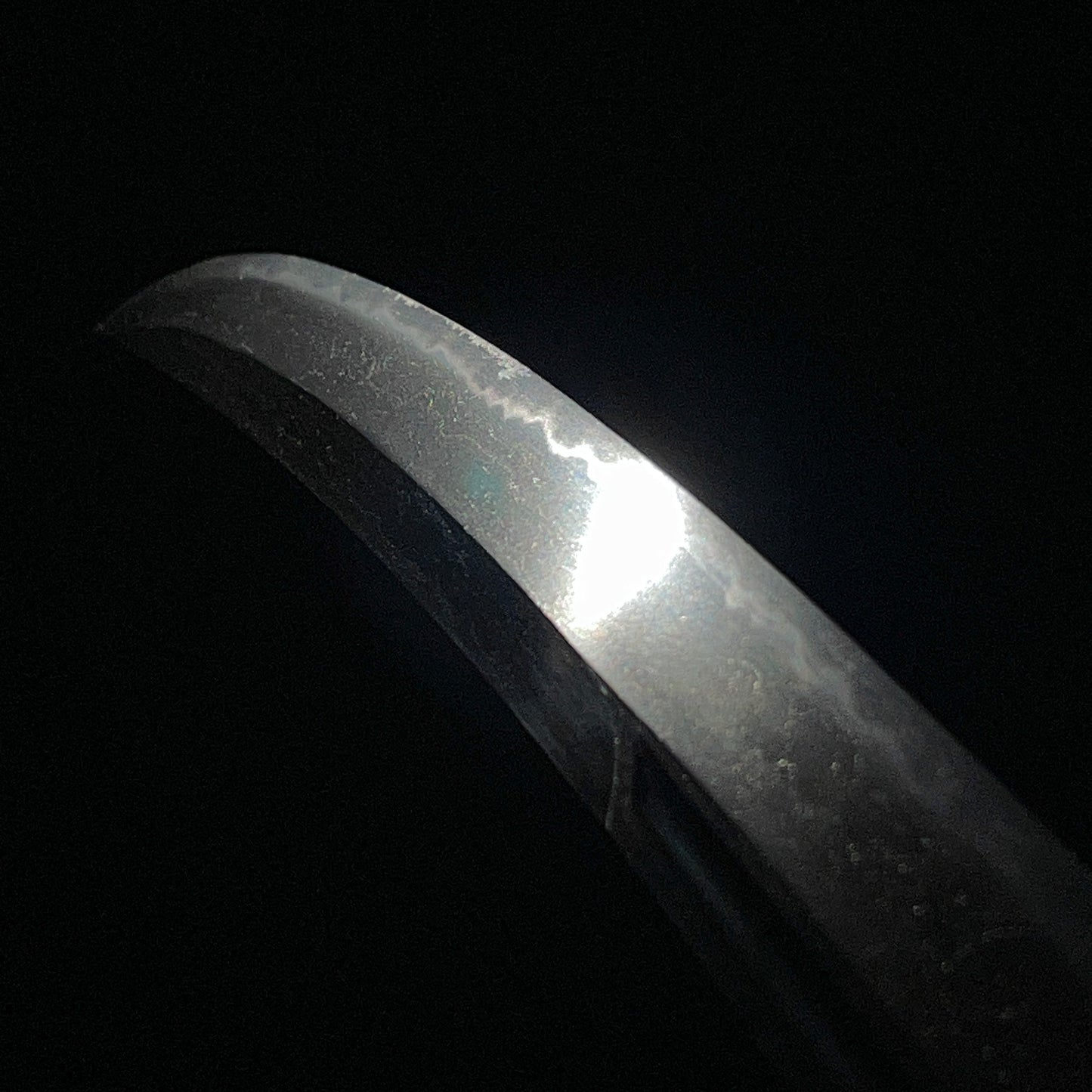 Heavy NAGINATA-NAOSHI 薙刀直し Wakizashi, Rugged blade, Muromachi period mumei