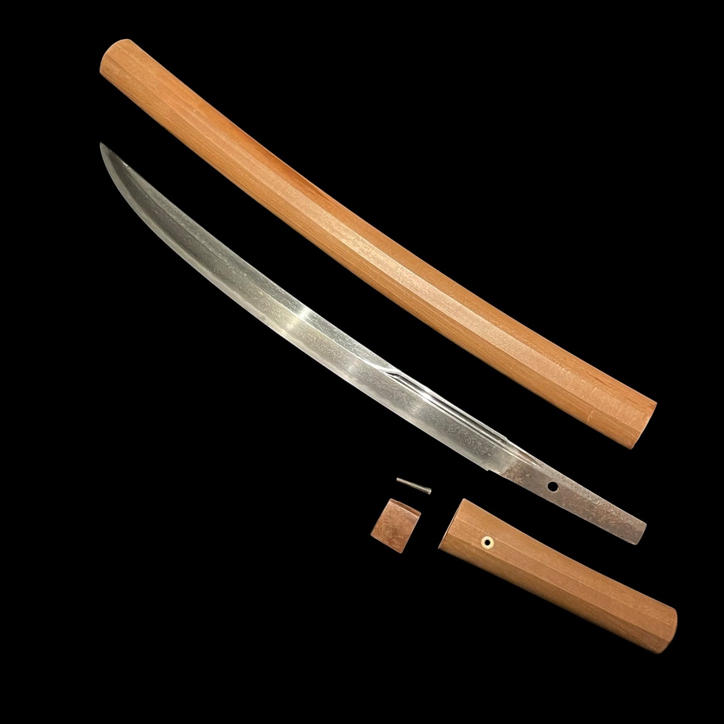 Heavy NAGINATA-NAOSHI 薙刀直し Wakizashi, Rugged blade, Muromachi period mumei