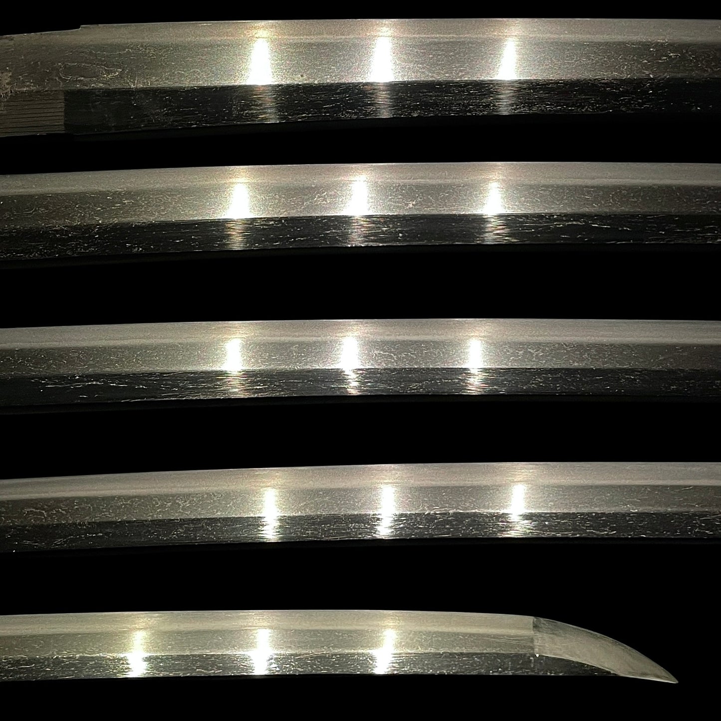 Bishuosafune Tadamitsu 備州長船忠光 signed Long Wakizashi, Late Muromachi period