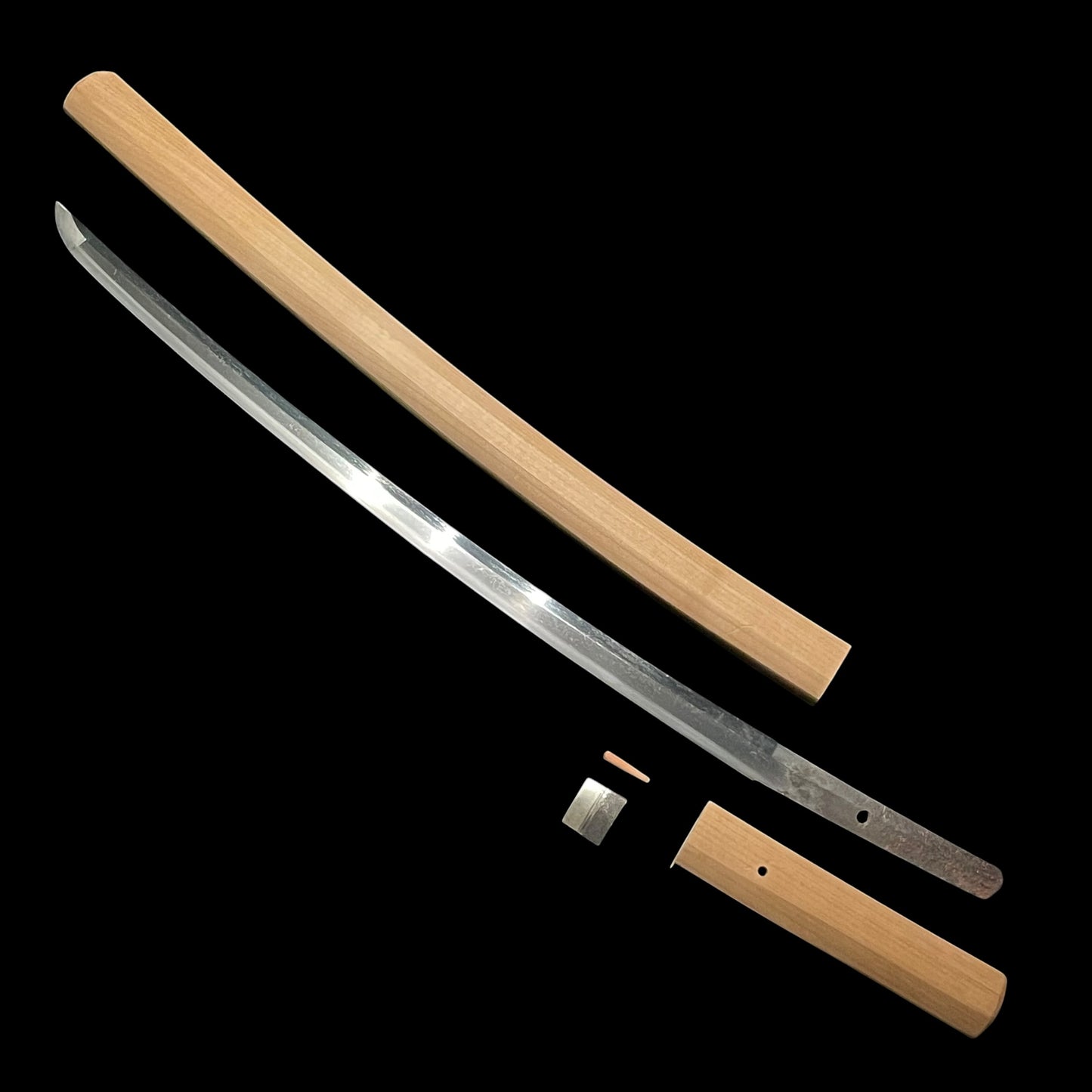 Bishuosafune Tadamitsu 備州長船忠光 signed Long Wakizashi, Late Muromachi period