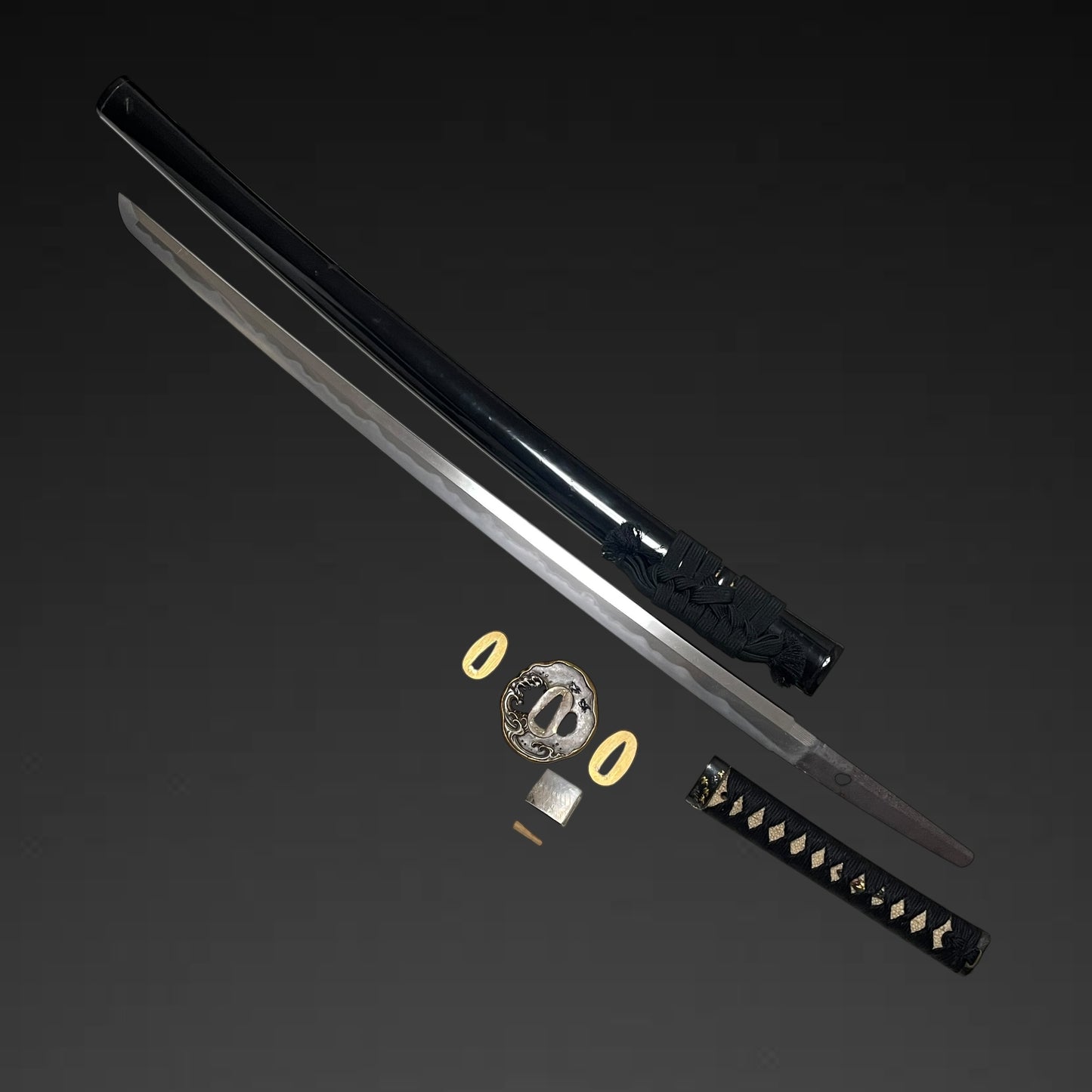 TOKUBETSU HOZON KATANA, Harimadaijo Fujiwara Shigetaka 播磨大掾藤原重髙 signed, Early Edo period