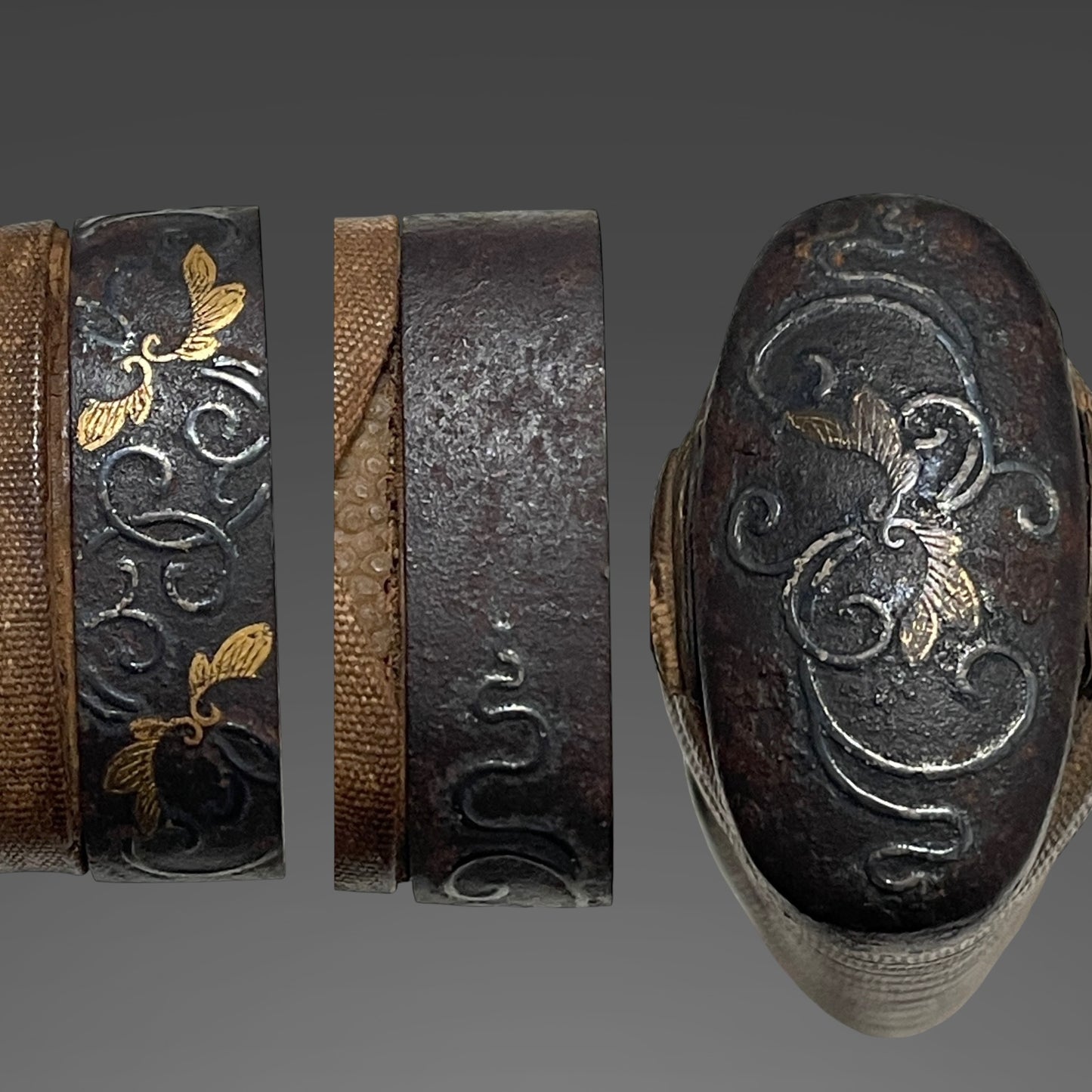 Ookissaki 大切先 Long Wakizashi, Choshuju Yuken 長州住友賢 signed Tsuba, Early Edo period mumei