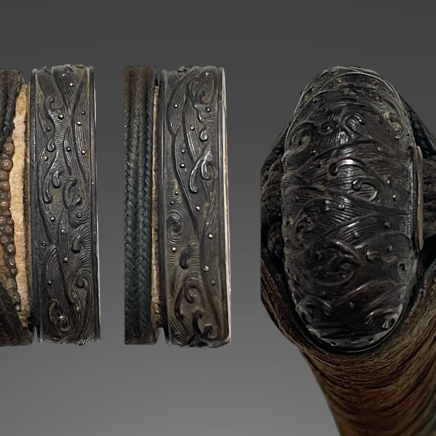 Mutsunokami Kaneyasu 陸奥守包保 (Hidarimutsu 左陸奥) signed Long Wakizashi, Early Edo period