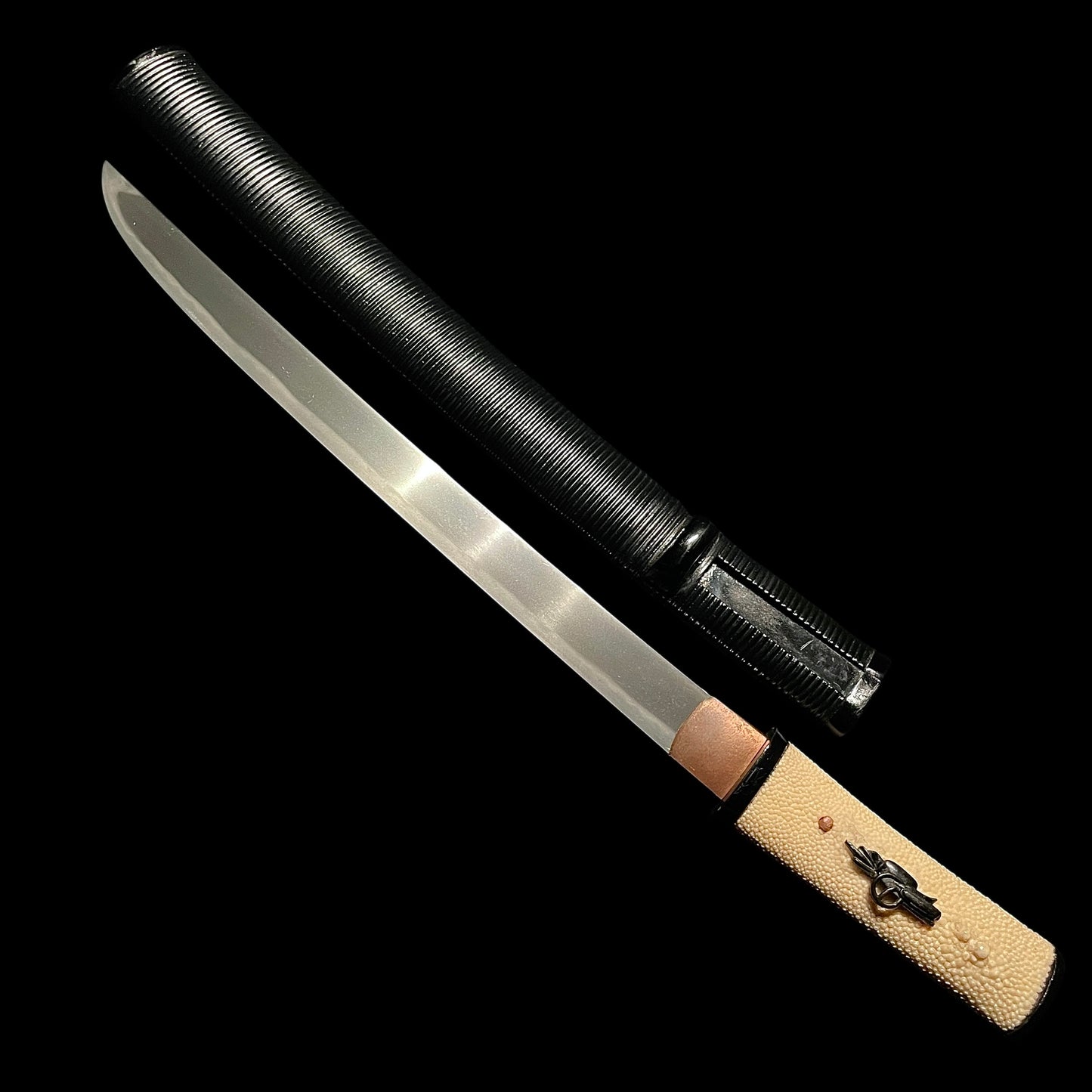 Norimitsu 則光 signed, Sendankizami-Saya 千段刻鞘 Aikuchi Koshirae, Sunnobi TANTO, Edo period